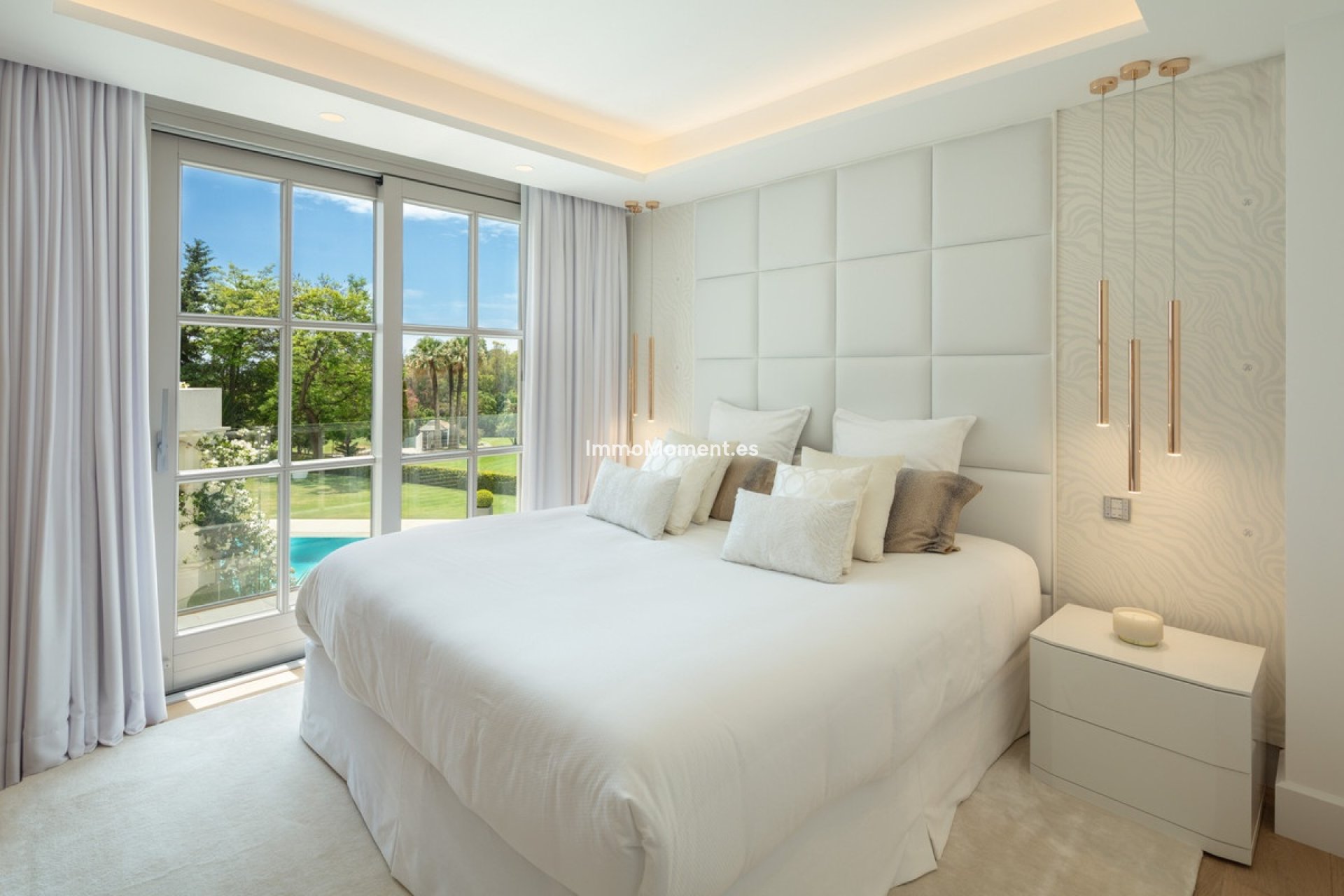 Reventa - Villa - Marbella - Aloha