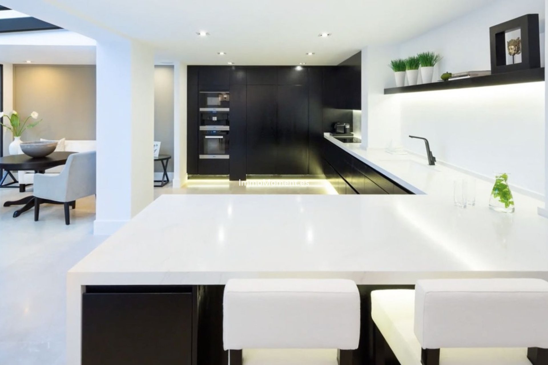 Reventa - Villa - Marbella - Aloha