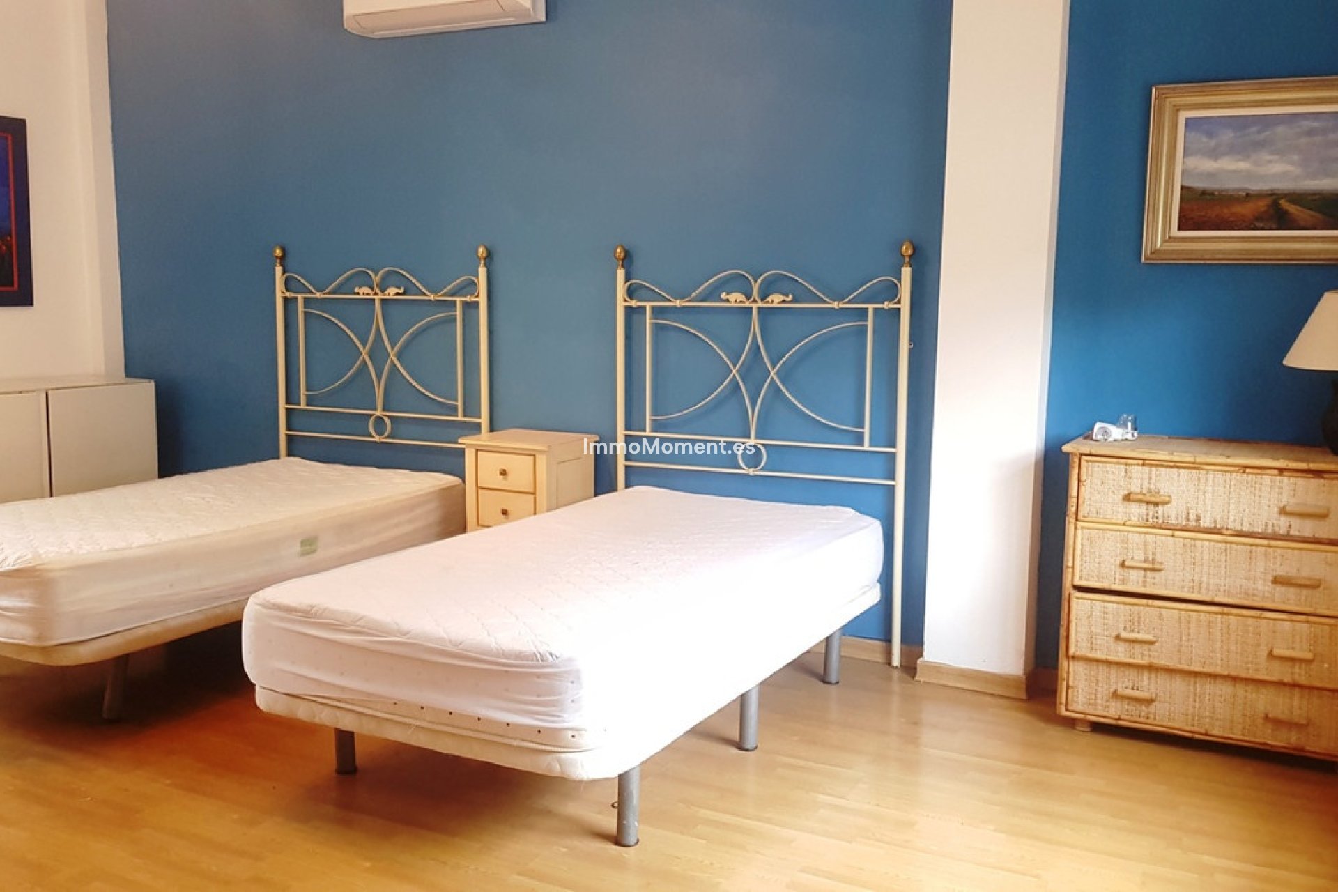 Reventa - Villa - Marbella - Elviria