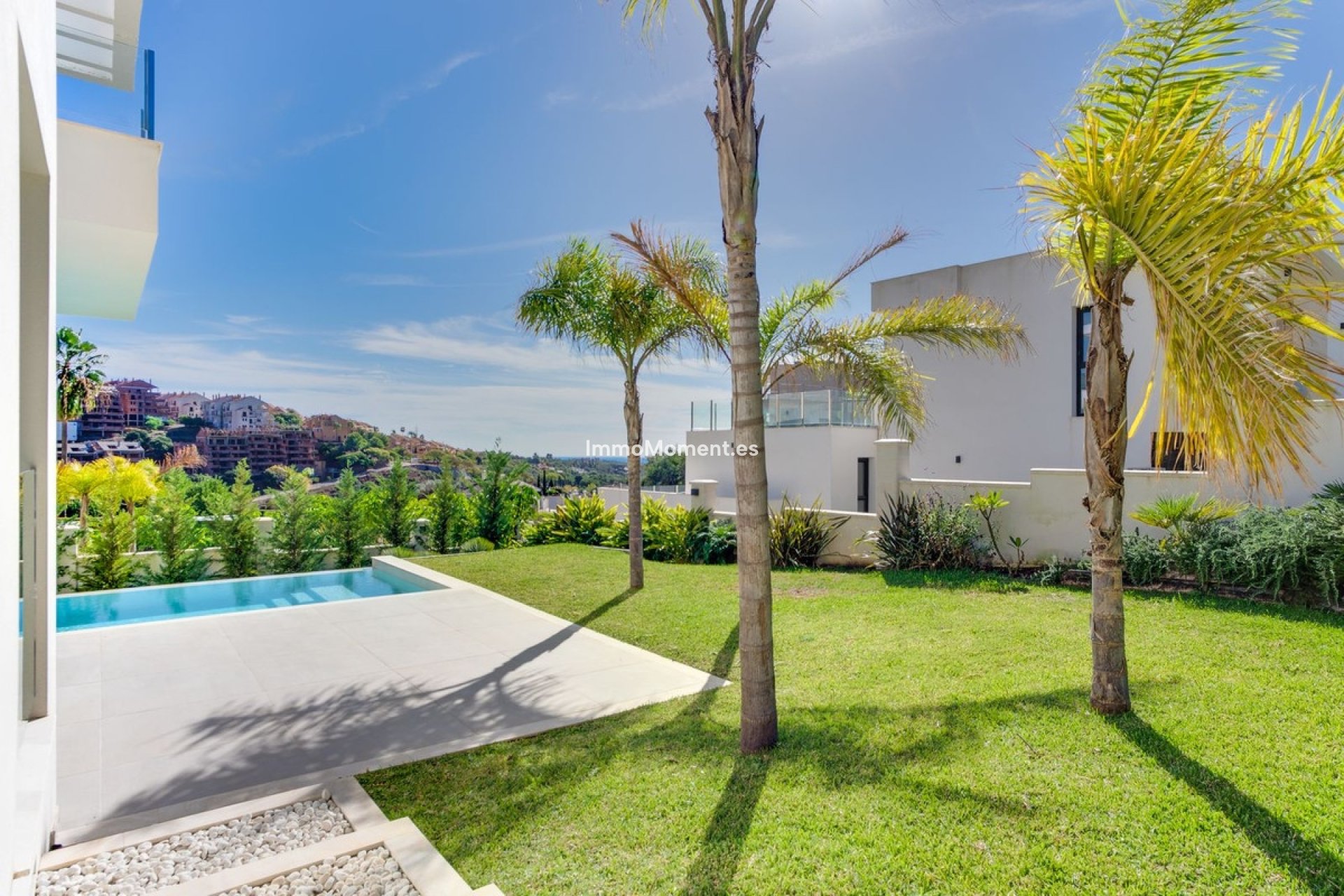 Reventa - Villa - Marbella - Elviria