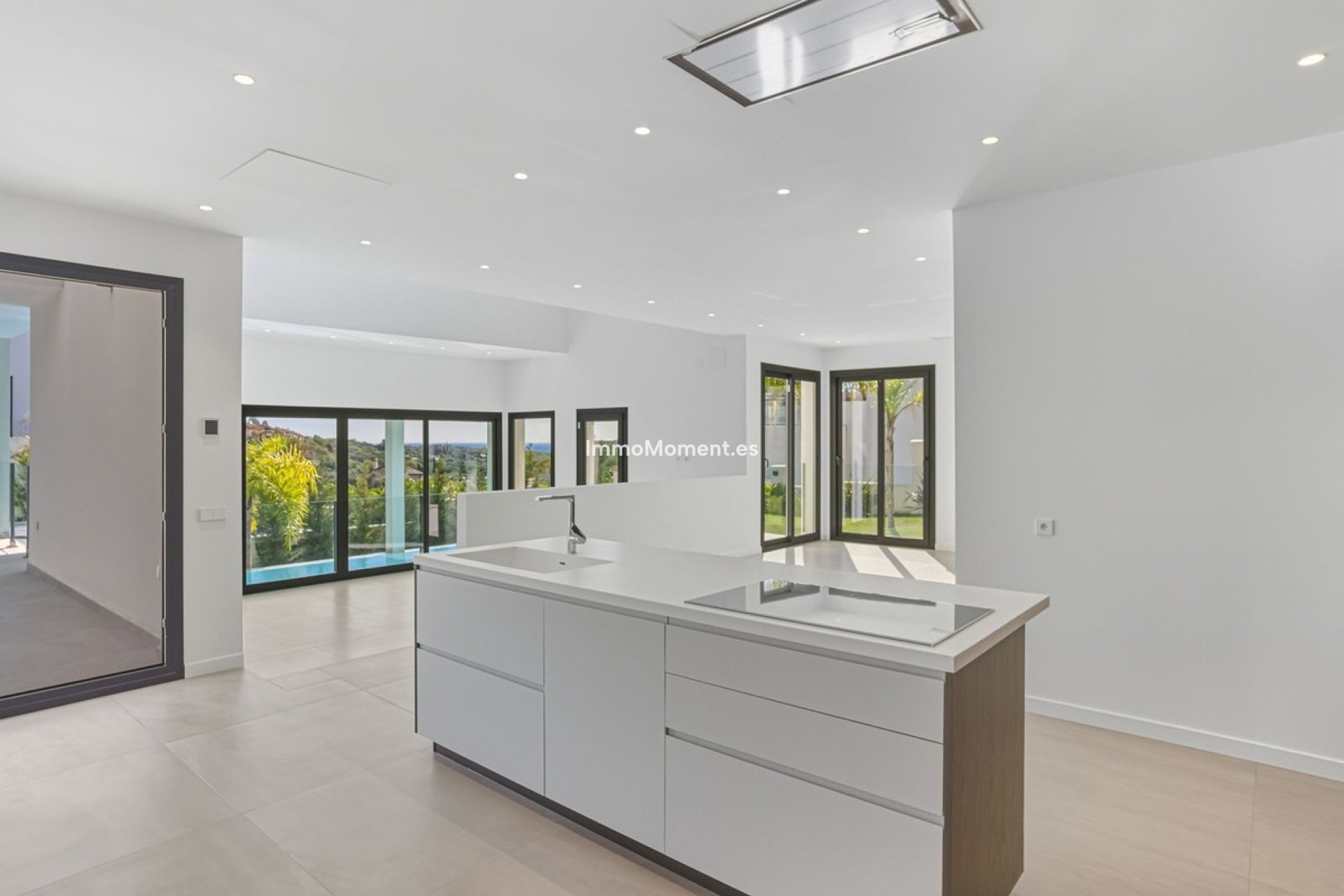 Reventa - Villa - Marbella - Elviria