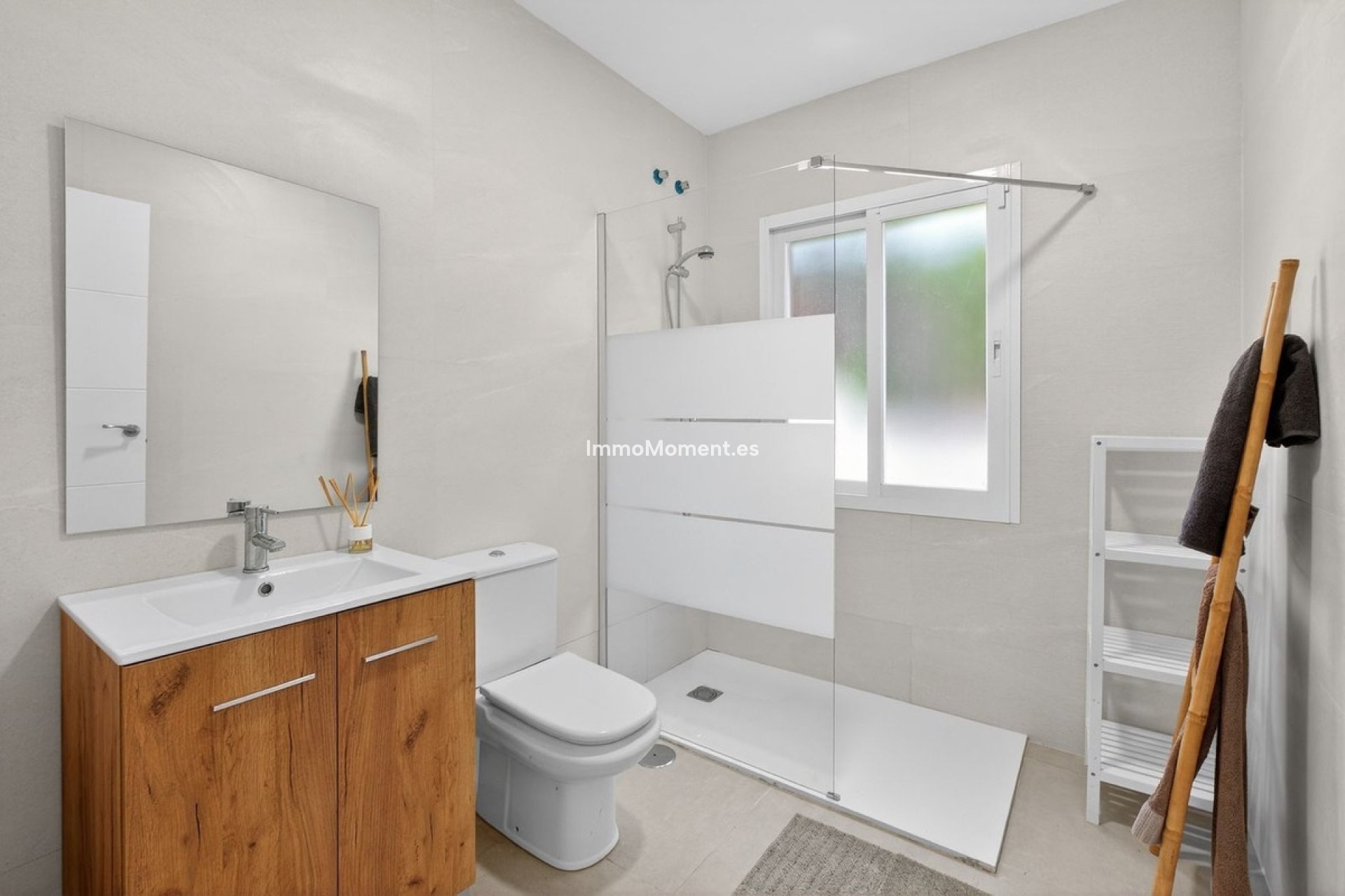 Reventa - Villa - Marbella - Elviria