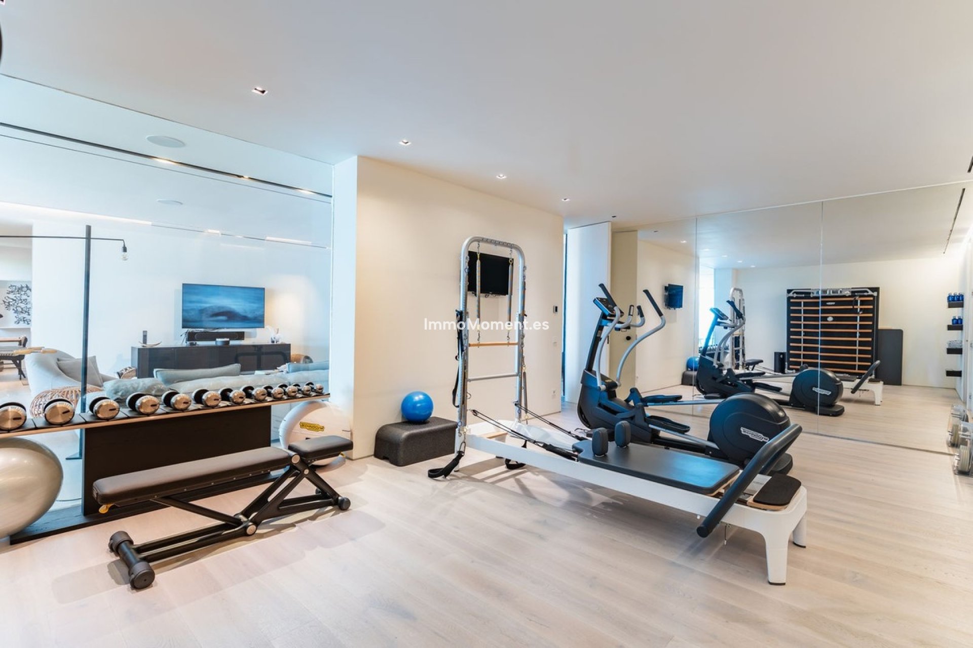 Reventa - Villa - Marbella - Elviria