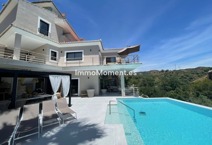 Reventa - Villa - Marbella - Elviria