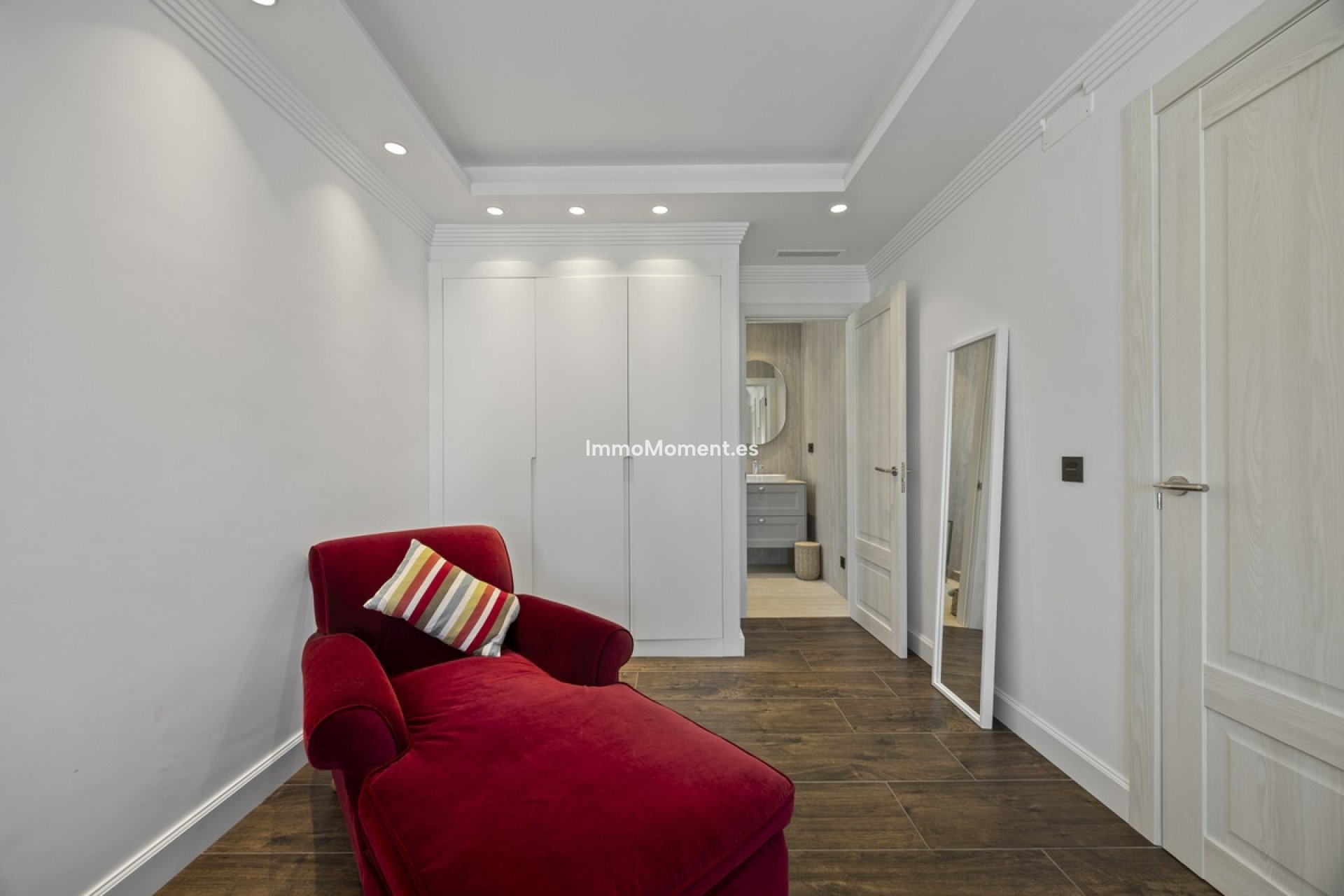 Reventa - Villa - Marbella - Guadalmina Alta