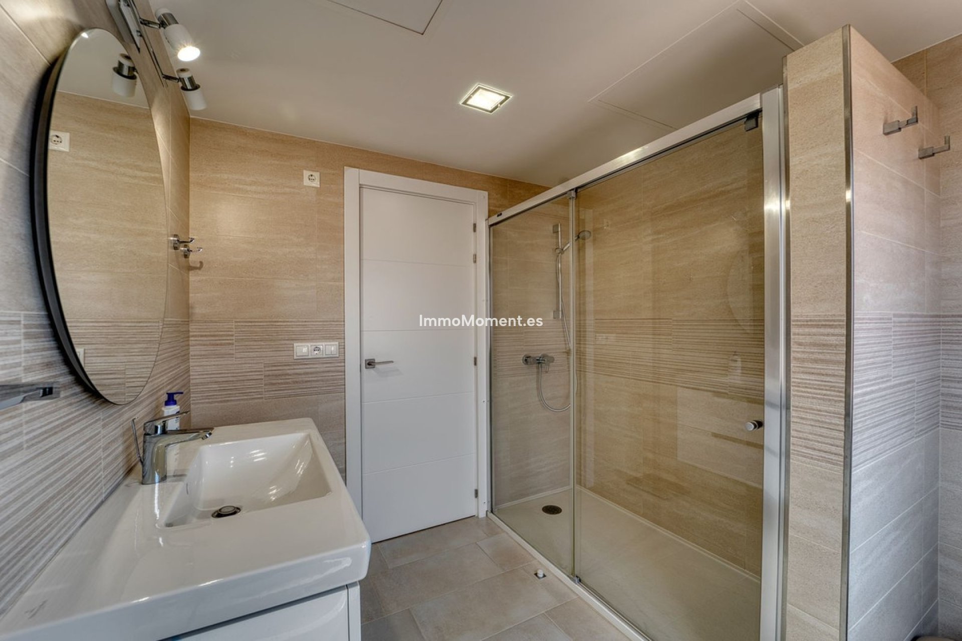 Reventa - Villa - Marbella - Guadalmina Alta