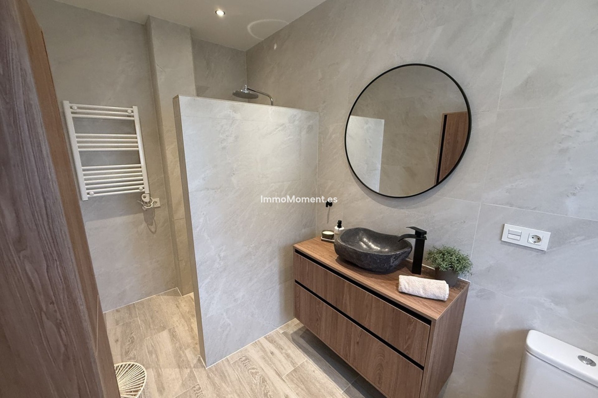 Reventa - Villa - Marbella - Guadalmina Alta