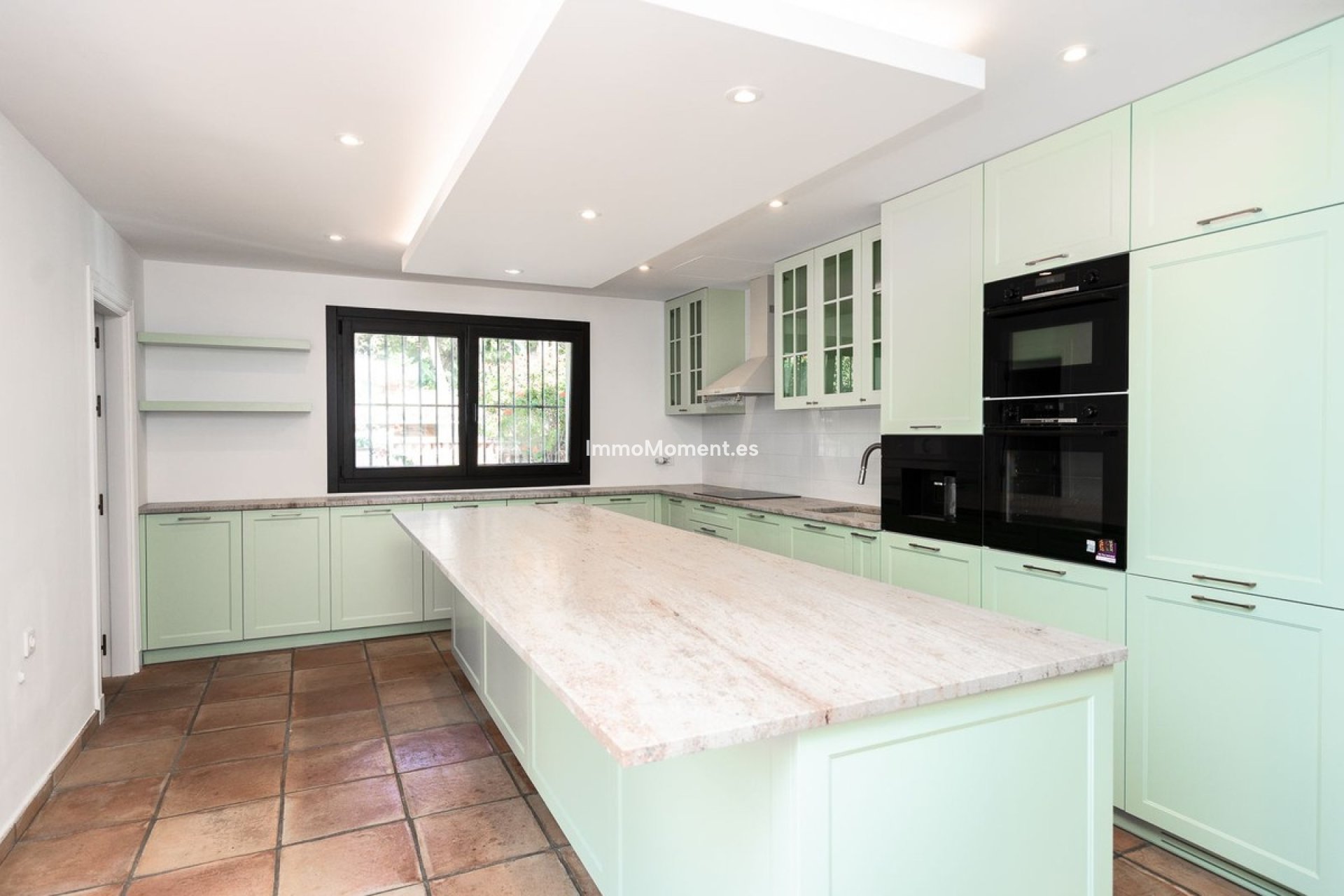 Reventa - Villa - Marbella - Guadalmina Baja