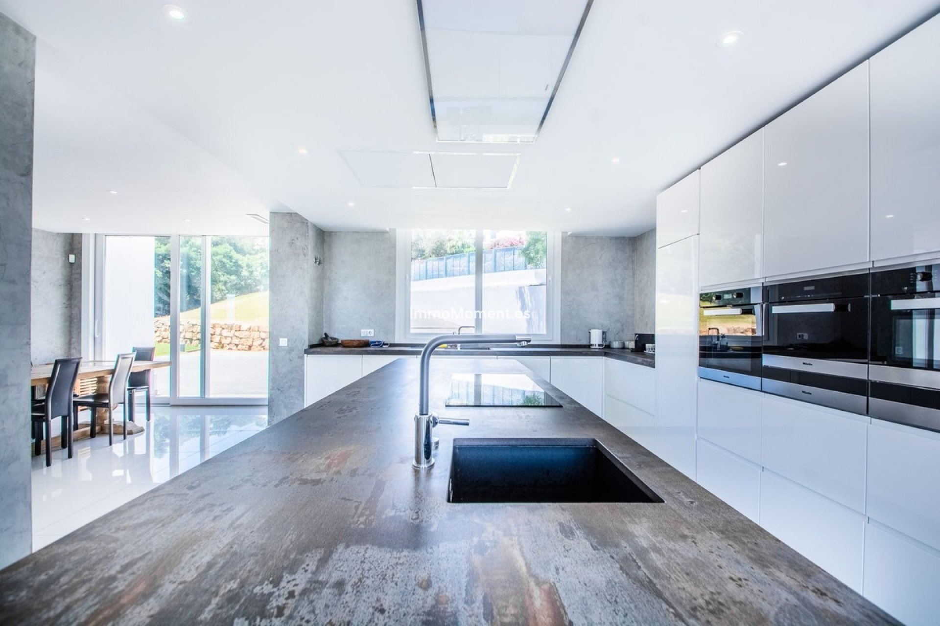 Reventa - Villa - Marbella - La Mairena