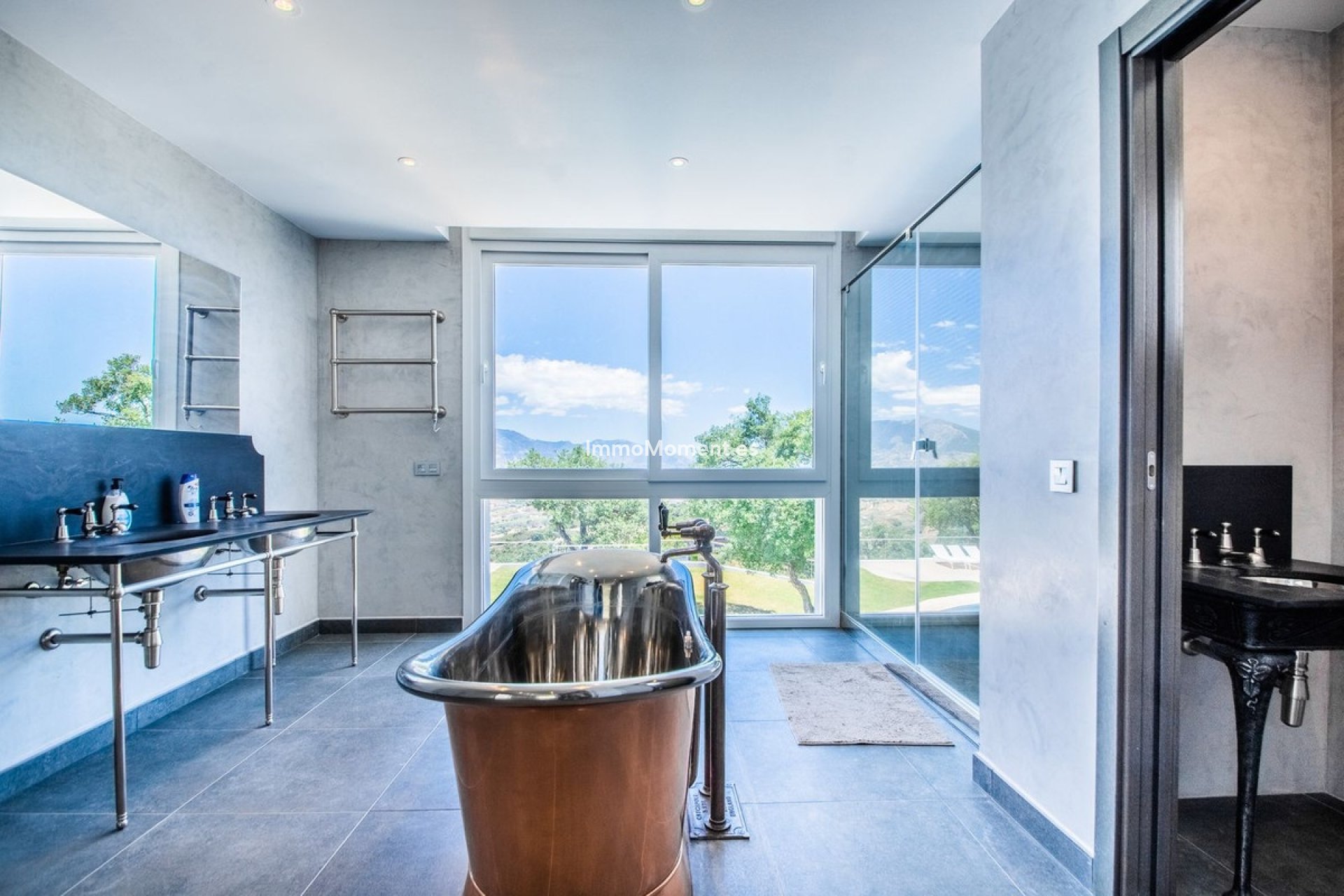 Reventa - Villa - Marbella - La Mairena