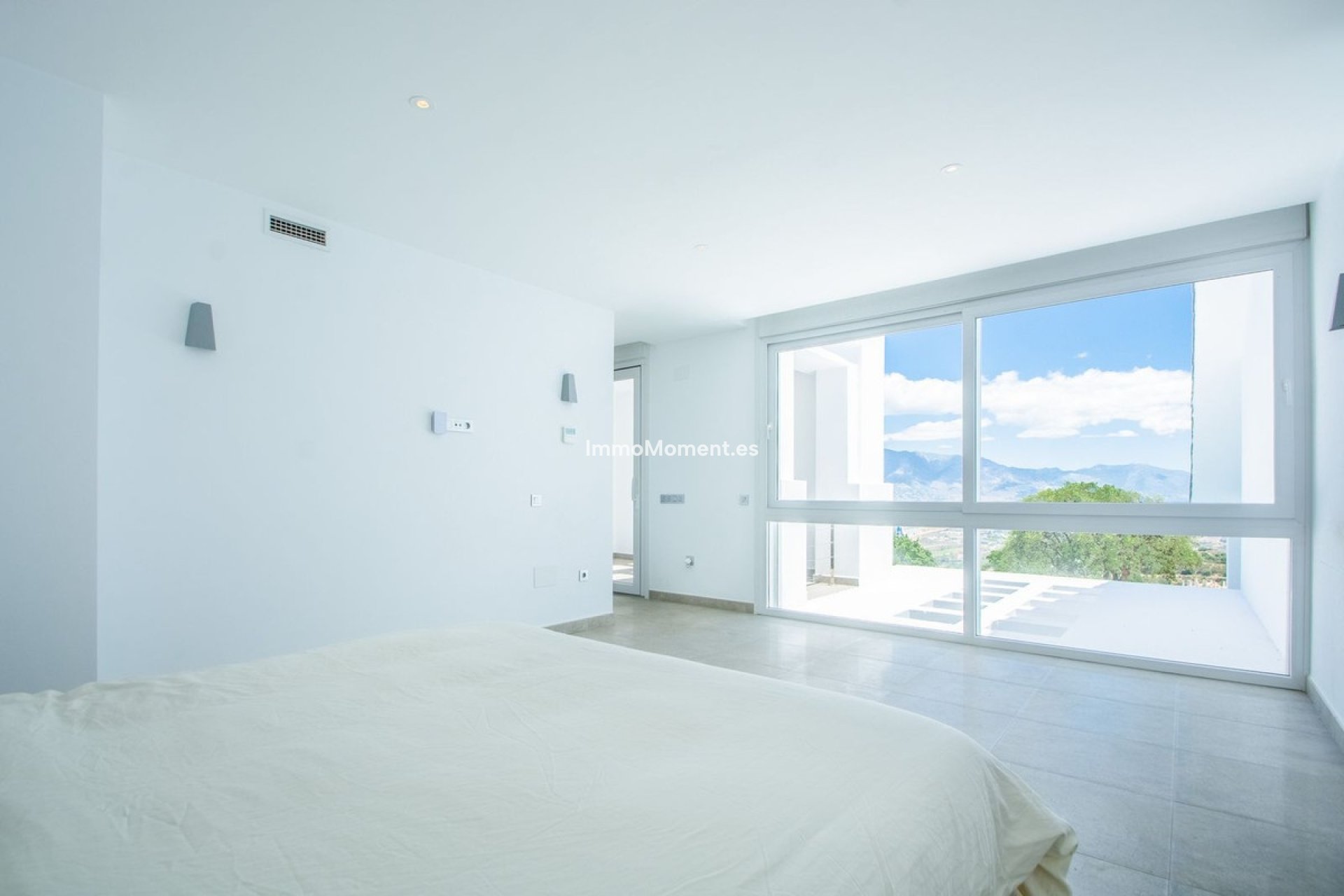 Reventa - Villa - Marbella - La Mairena