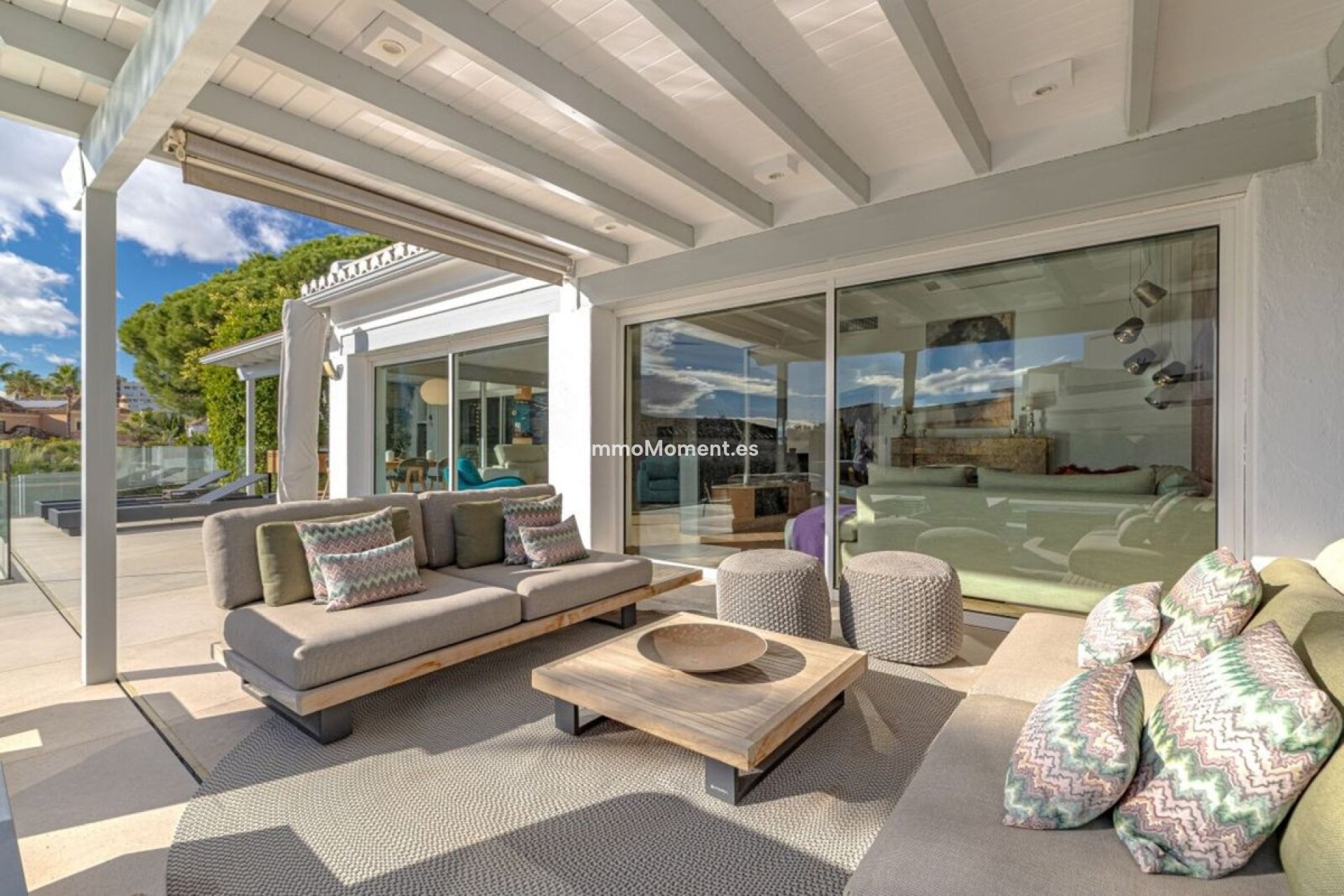 Reventa - Villa - Marbella - Las Chapas