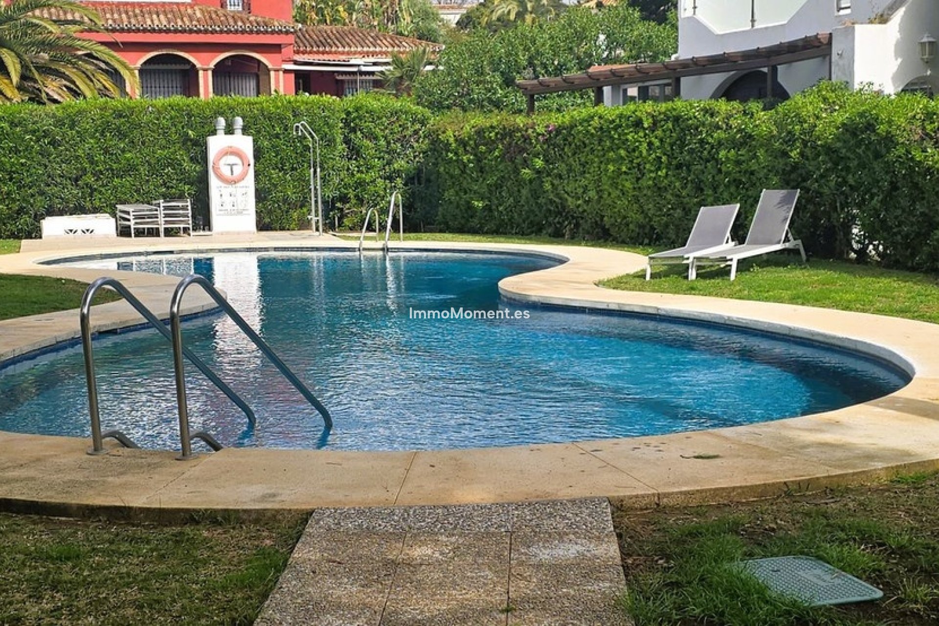 Reventa - Villa - Marbella - Las Chapas