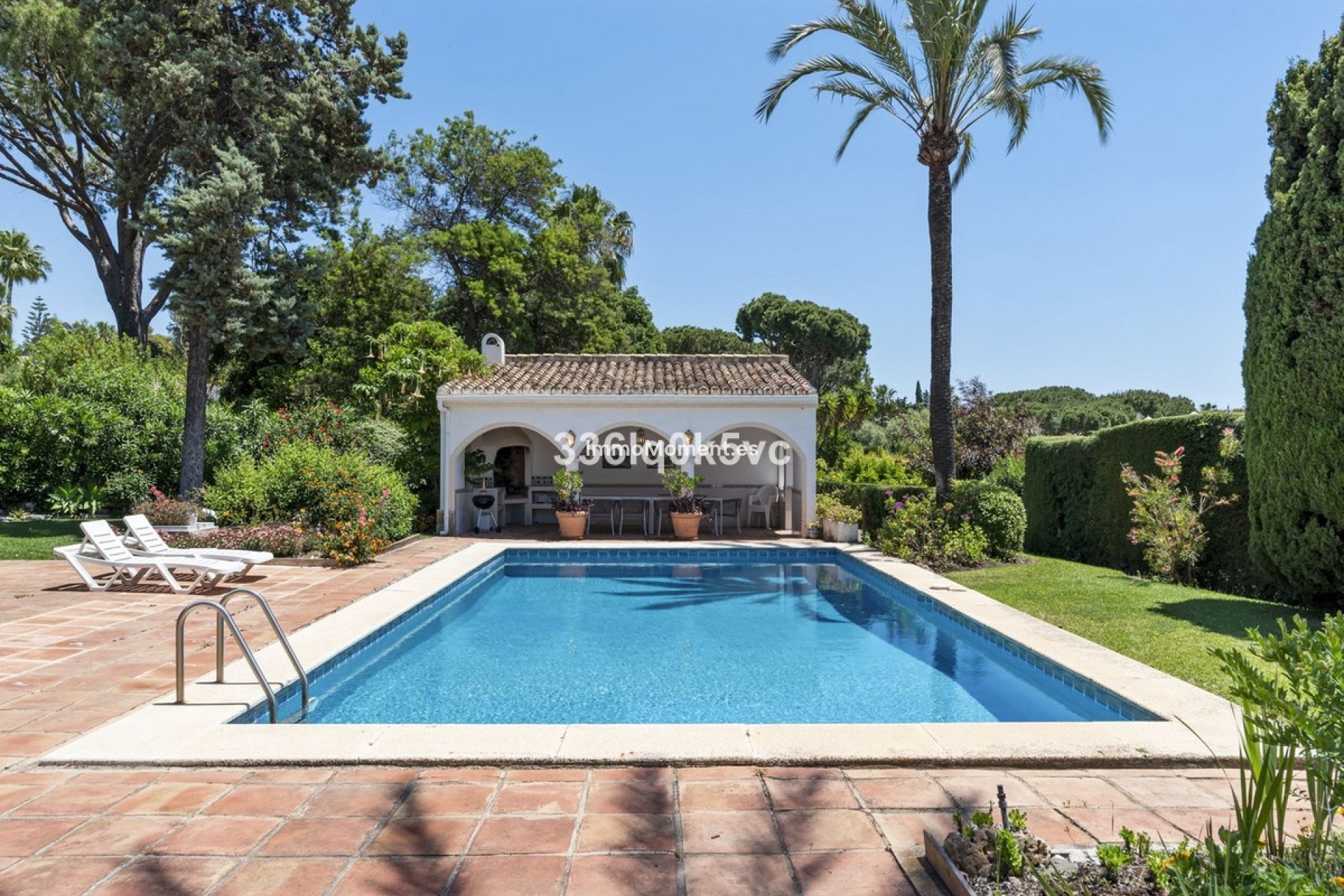 Reventa - Villa - Marbella - Las Chapas