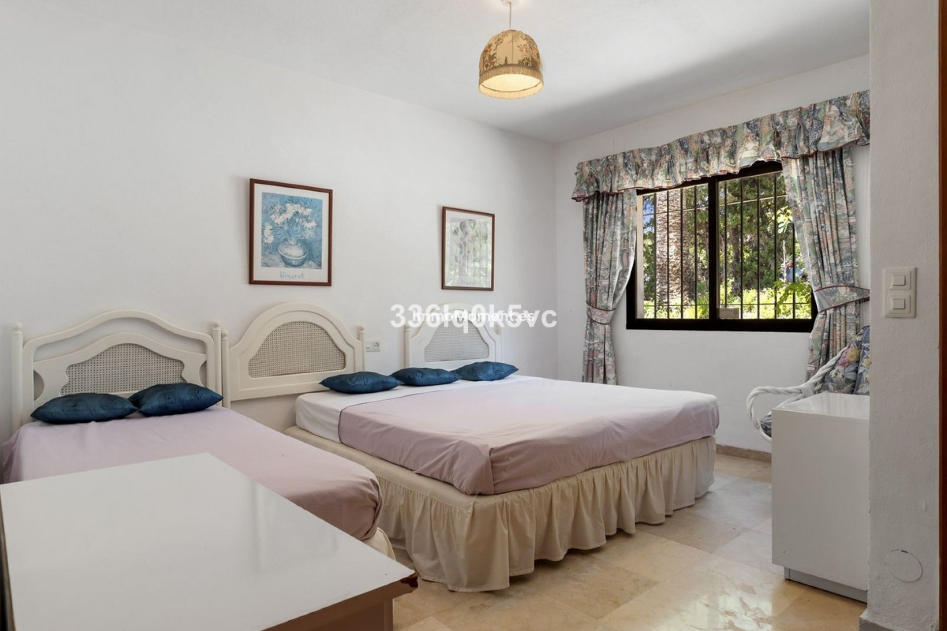 Reventa - Villa - Marbella - Las Chapas
