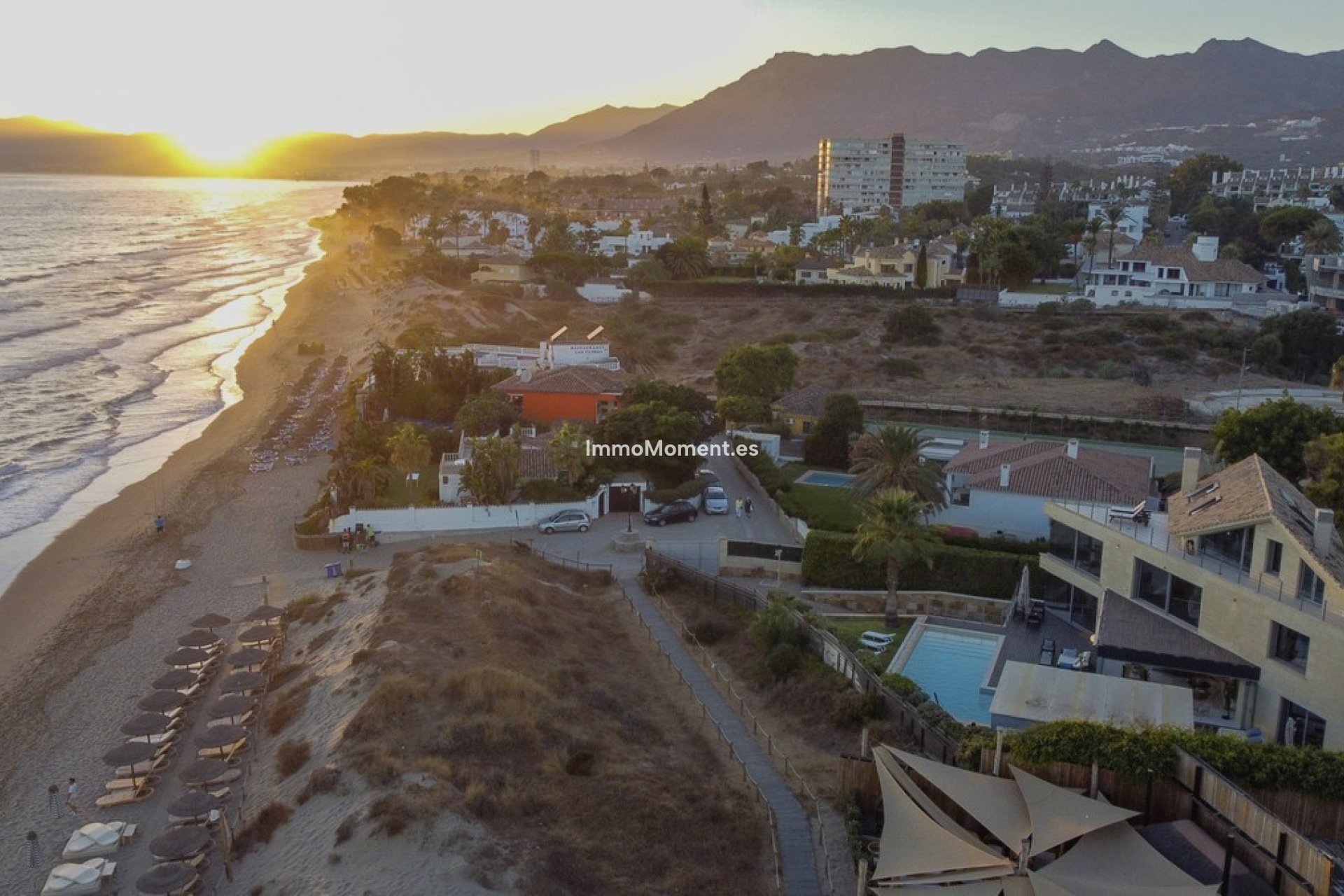 Reventa - Villa - Marbella - Marbella Centro