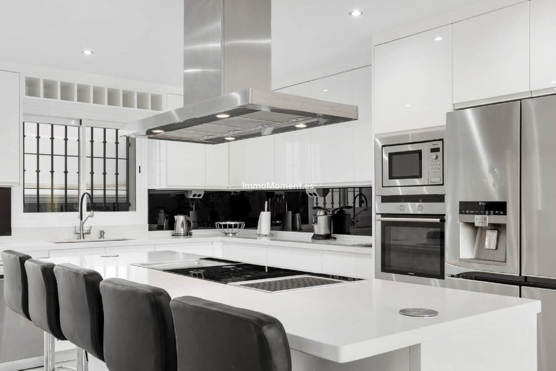 Reventa - Villa - Marbella - Marbella Centro