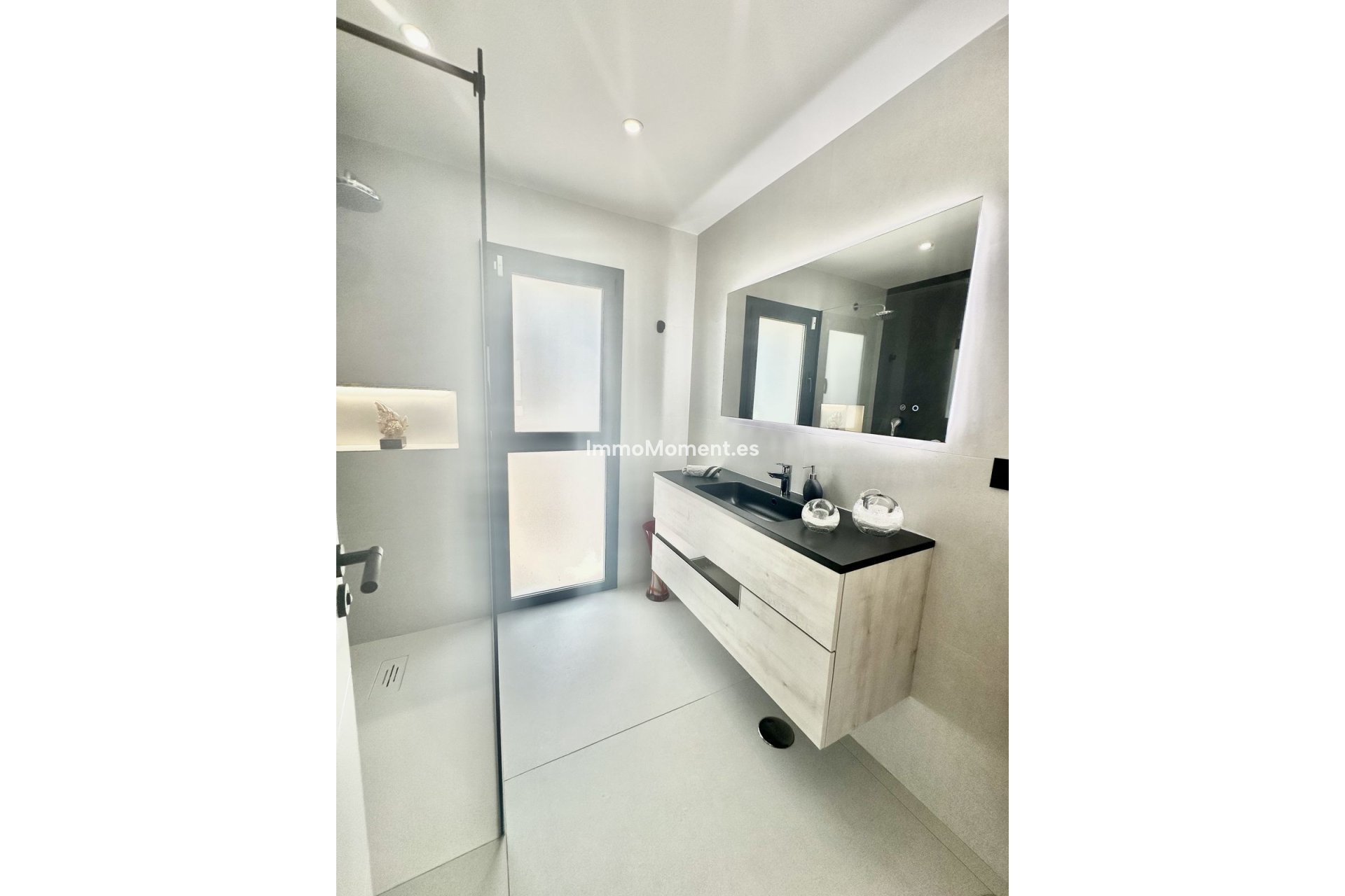 Reventa - Villa - Marbella - Marbella Centro