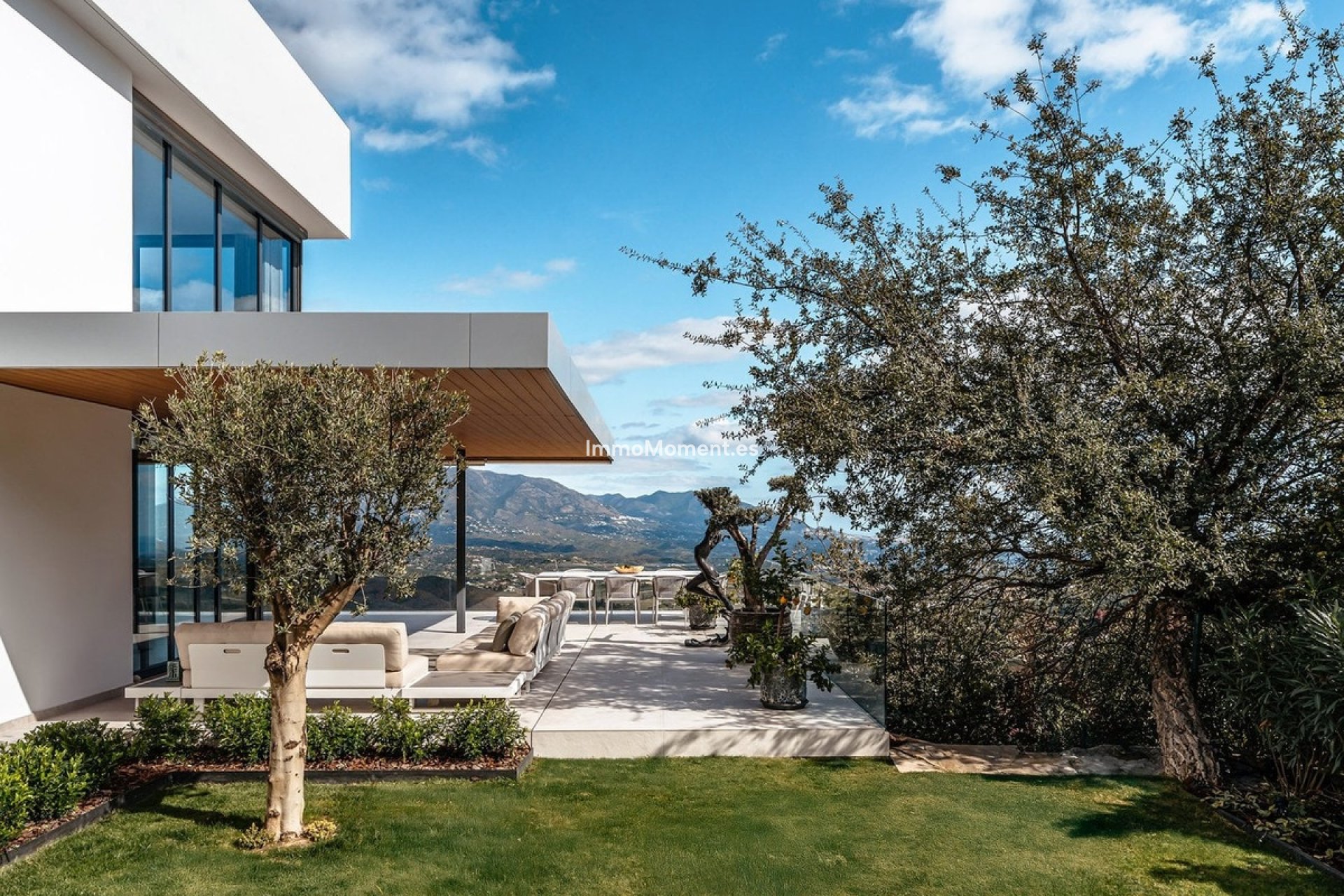 Reventa - Villa - Marbella - Marbella Centro