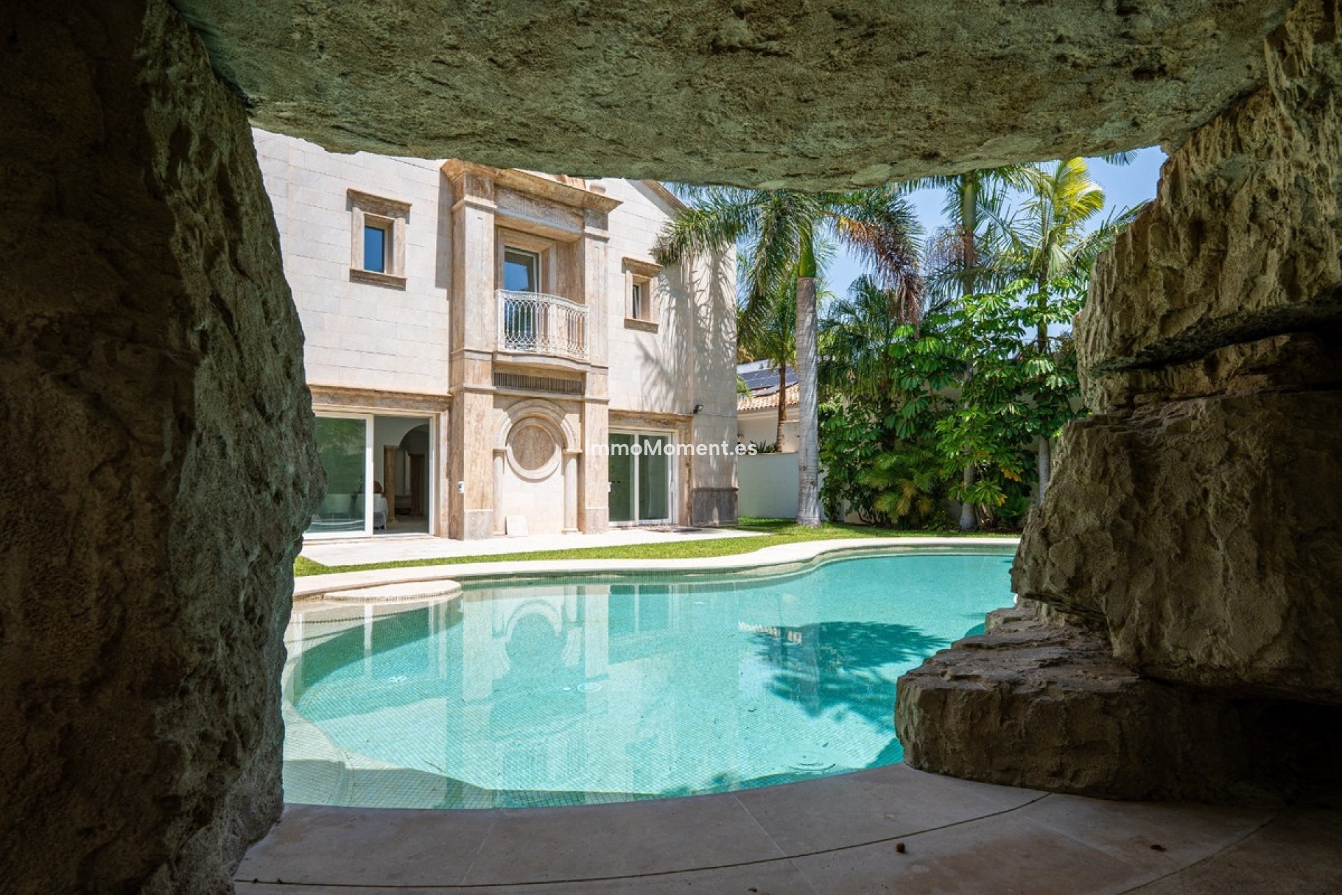 Reventa - Villa - Marbella - Marbella Centro