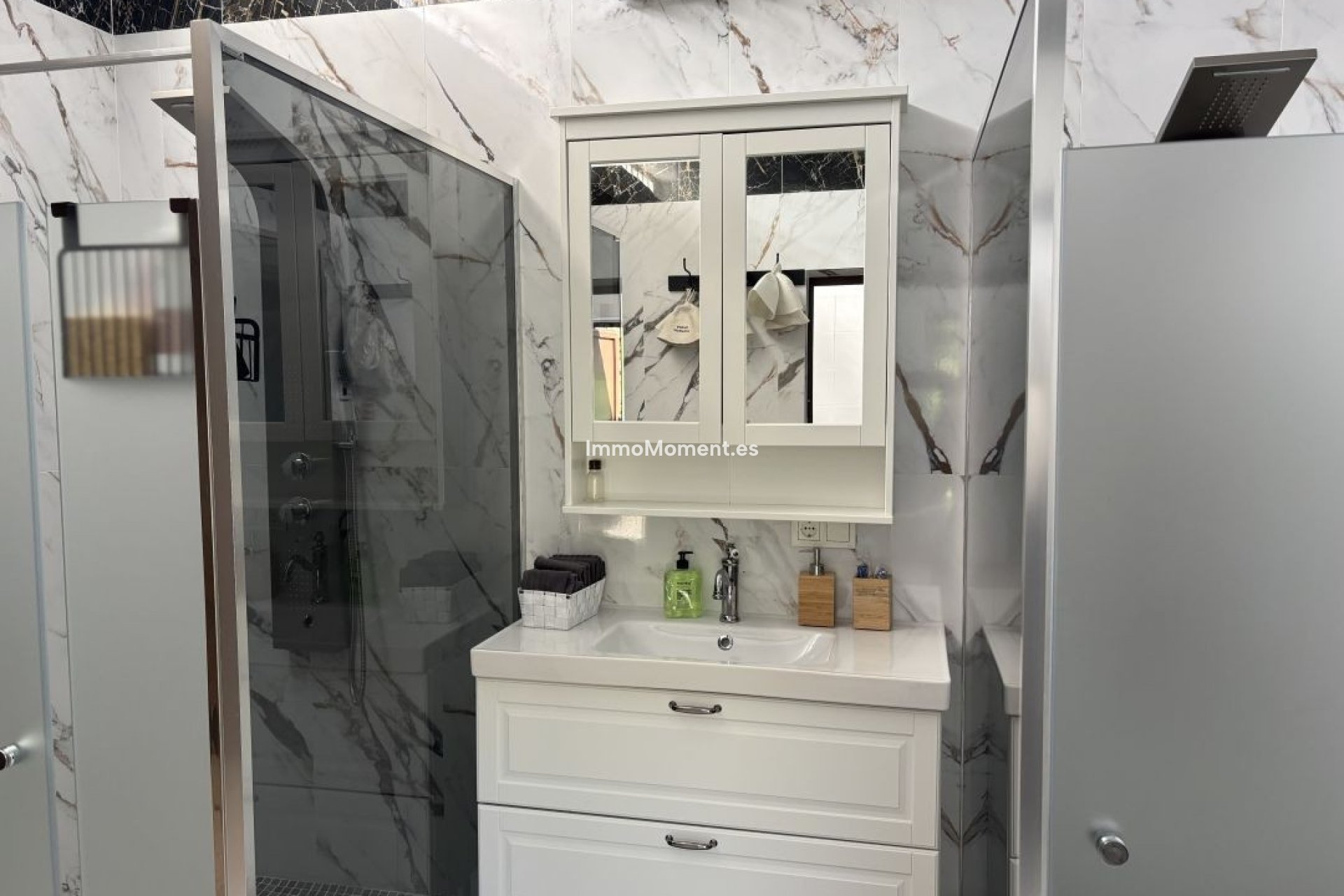 Reventa - Villa - Marbella - Marbella Centro