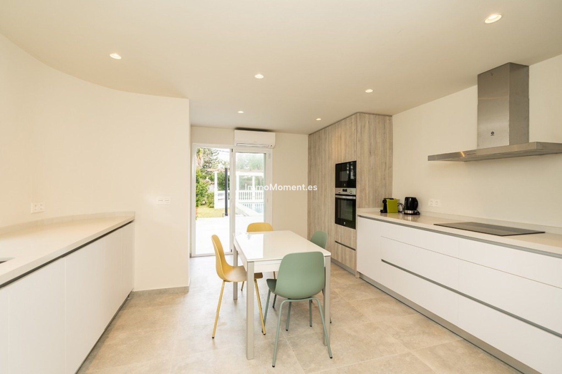 Reventa - Villa - Marbella - Marbesa