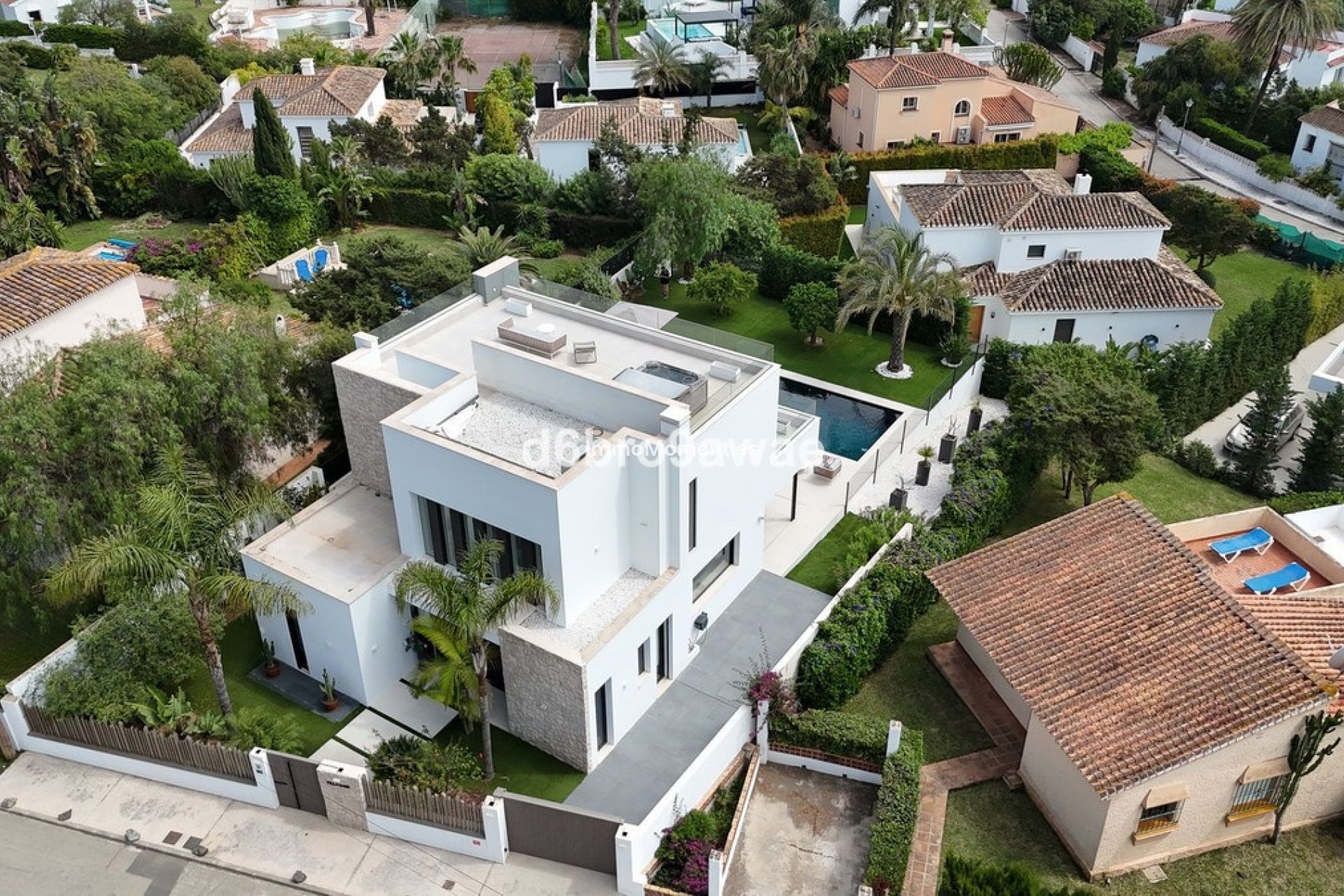 Reventa - Villa - Marbella - Marbesa