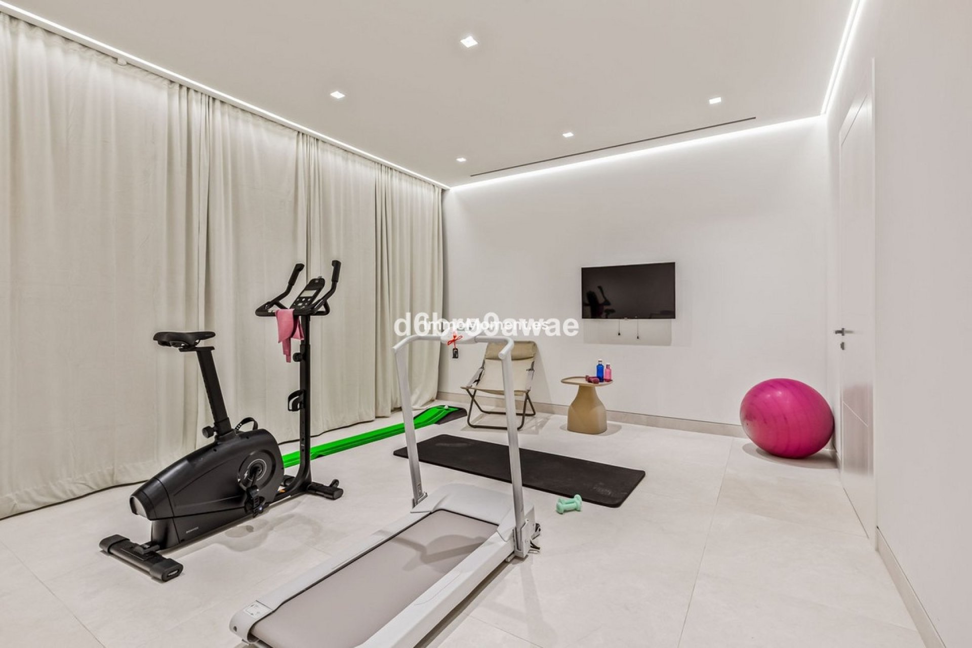 Reventa - Villa - Marbella - Marbesa