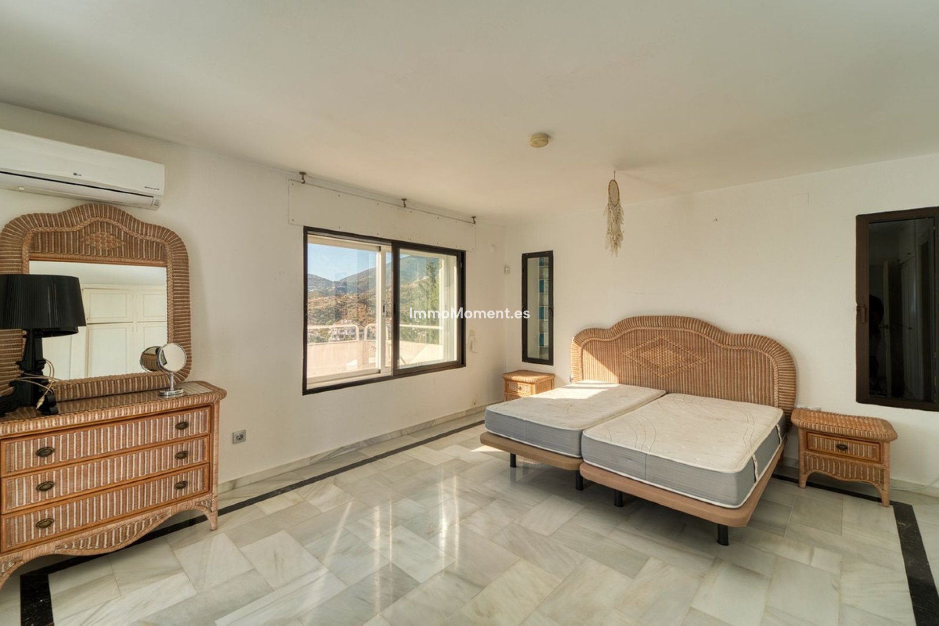 Reventa - Villa - Marbella - Nueva Andalucía