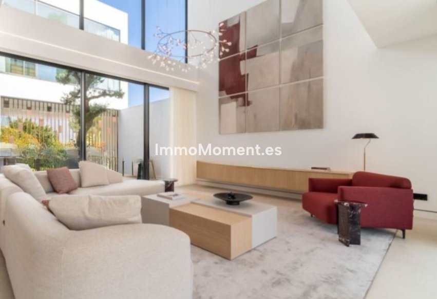 Reventa - Villa - Marbella - Nueva Andalucía