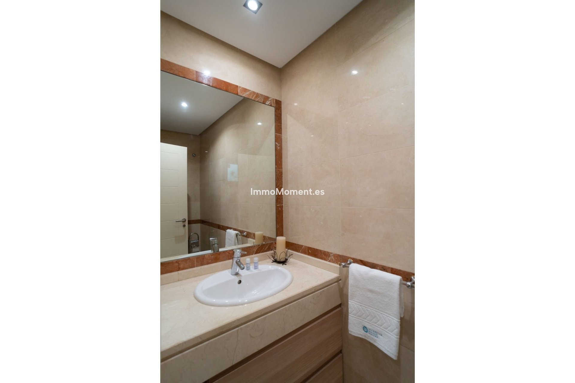 Reventa - Villa - Marbella - Nueva Andalucía