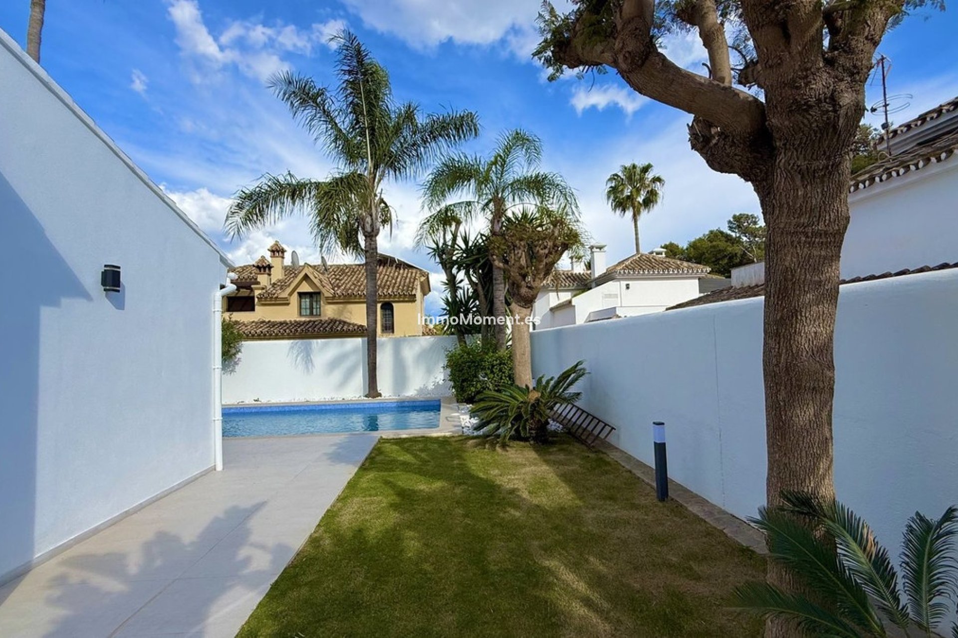 Reventa - Villa - Marbella - Nueva Andalucía