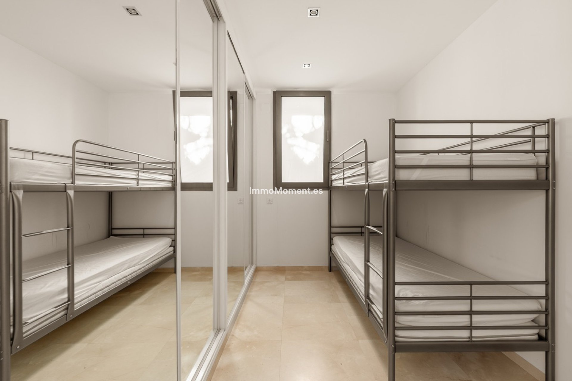 Reventa - Villa - Marbella - Nueva Andalucía