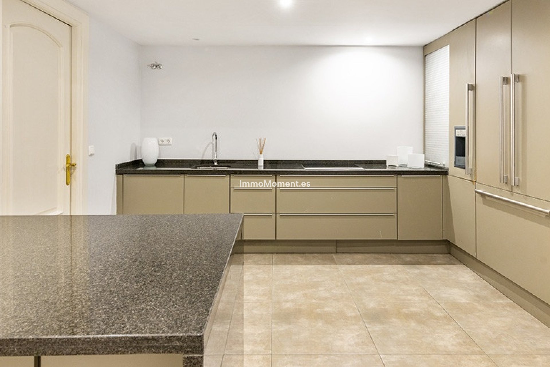 Reventa - Villa - Marbella - Nueva Andalucía