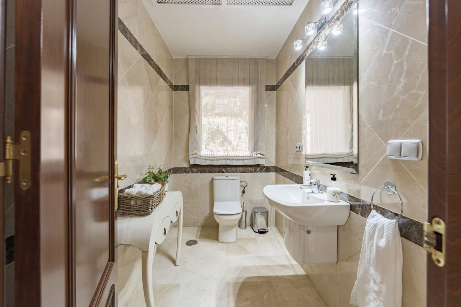 Reventa - Villa - Marbella - Nueva Andalucía