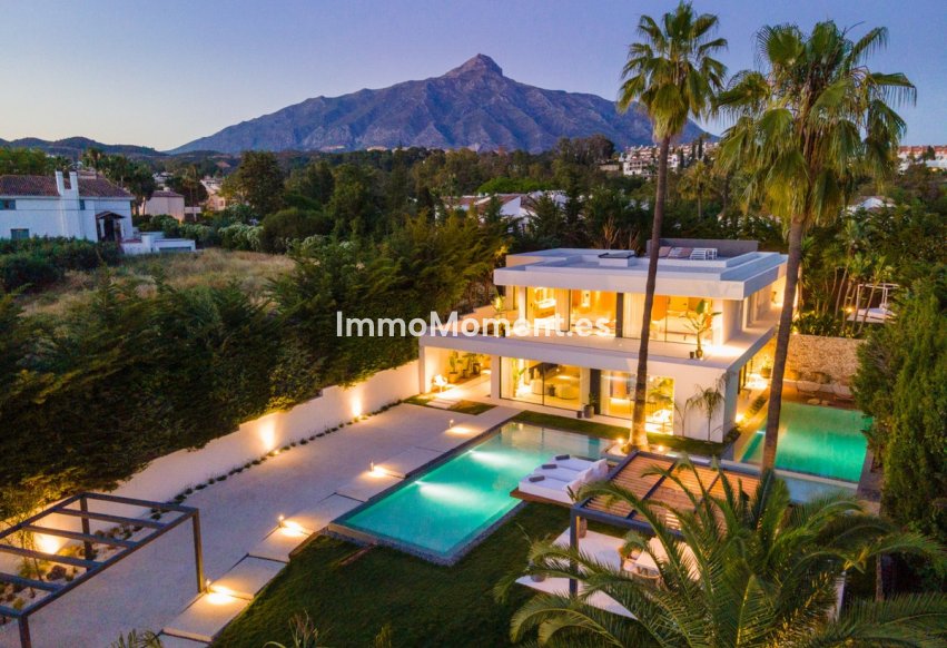 Reventa - Villa - Marbella - Nueva Andalucía