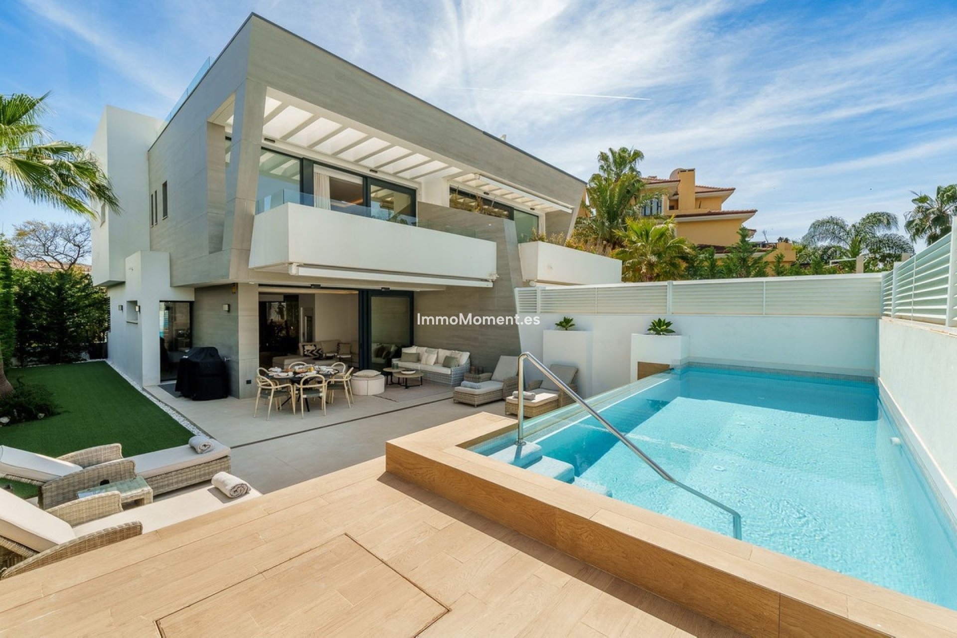 Reventa - Villa - Marbella - Puerto Banús