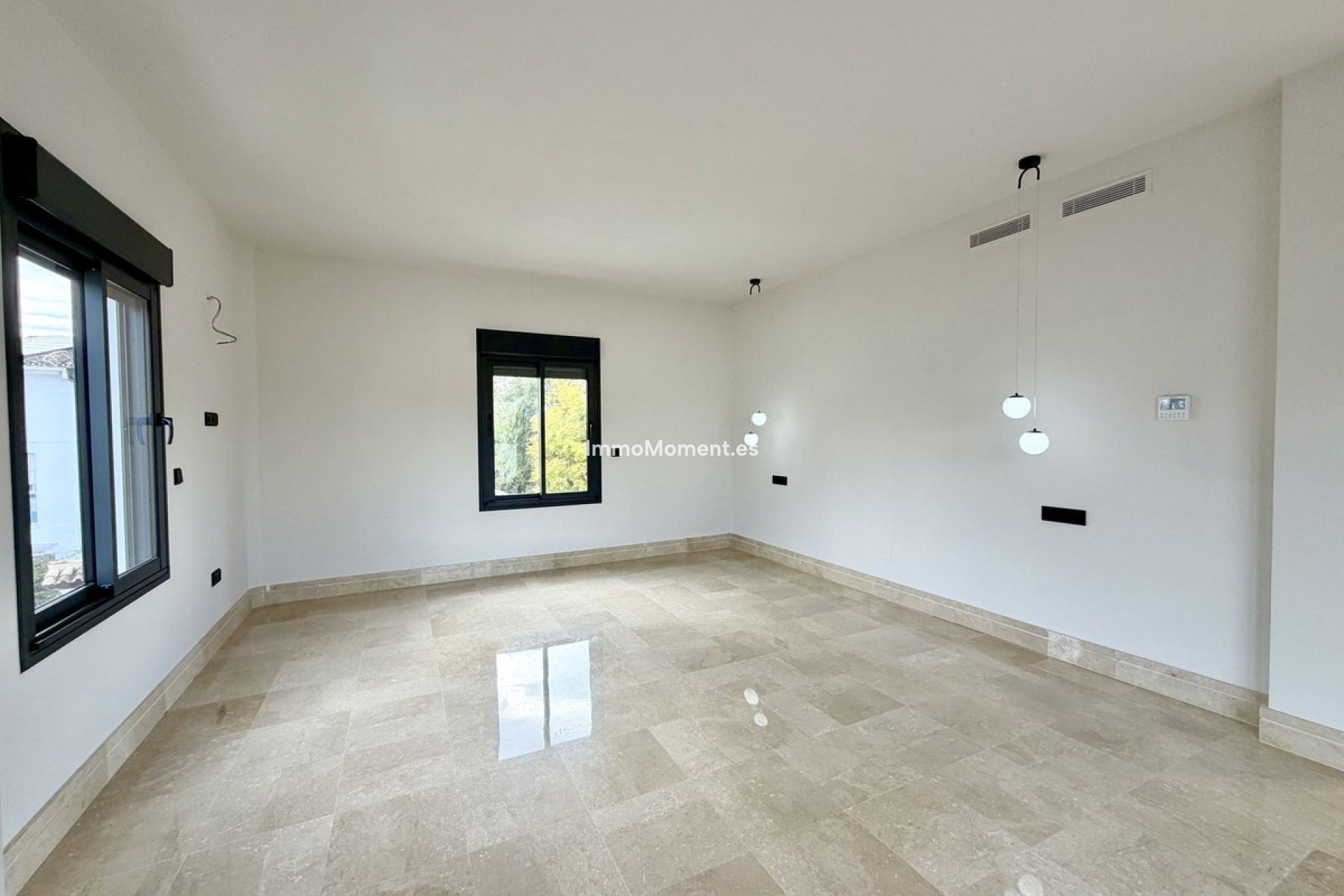 Reventa - Villa - Marbella - Puerto Banús