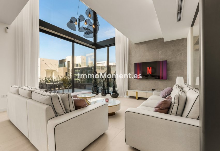 Reventa - Villa - Marbella - Río Real