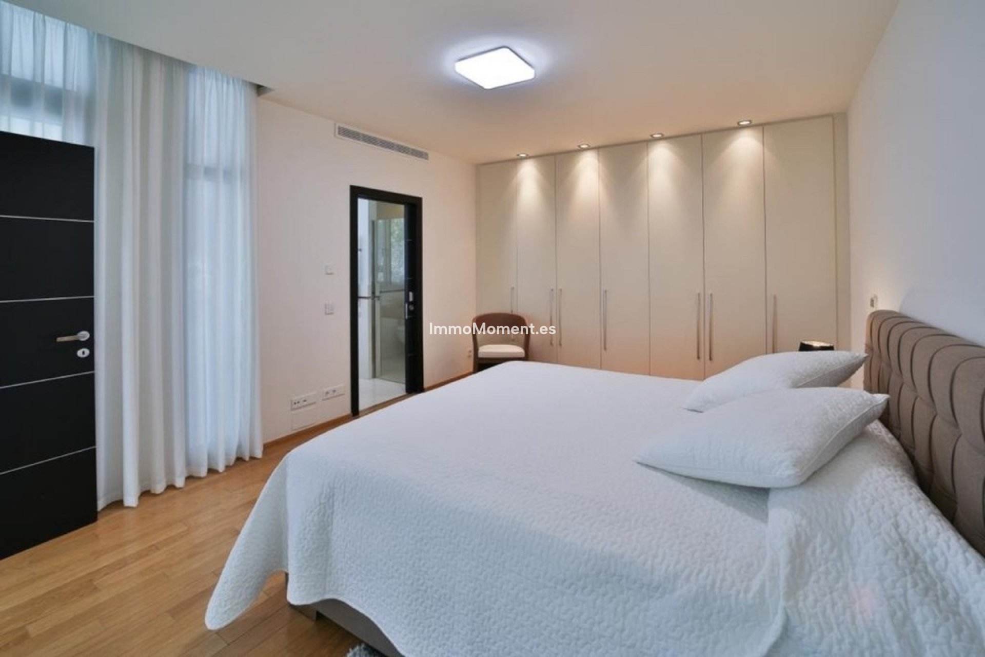 Reventa - Villa - Marbella - Sierra Blanca