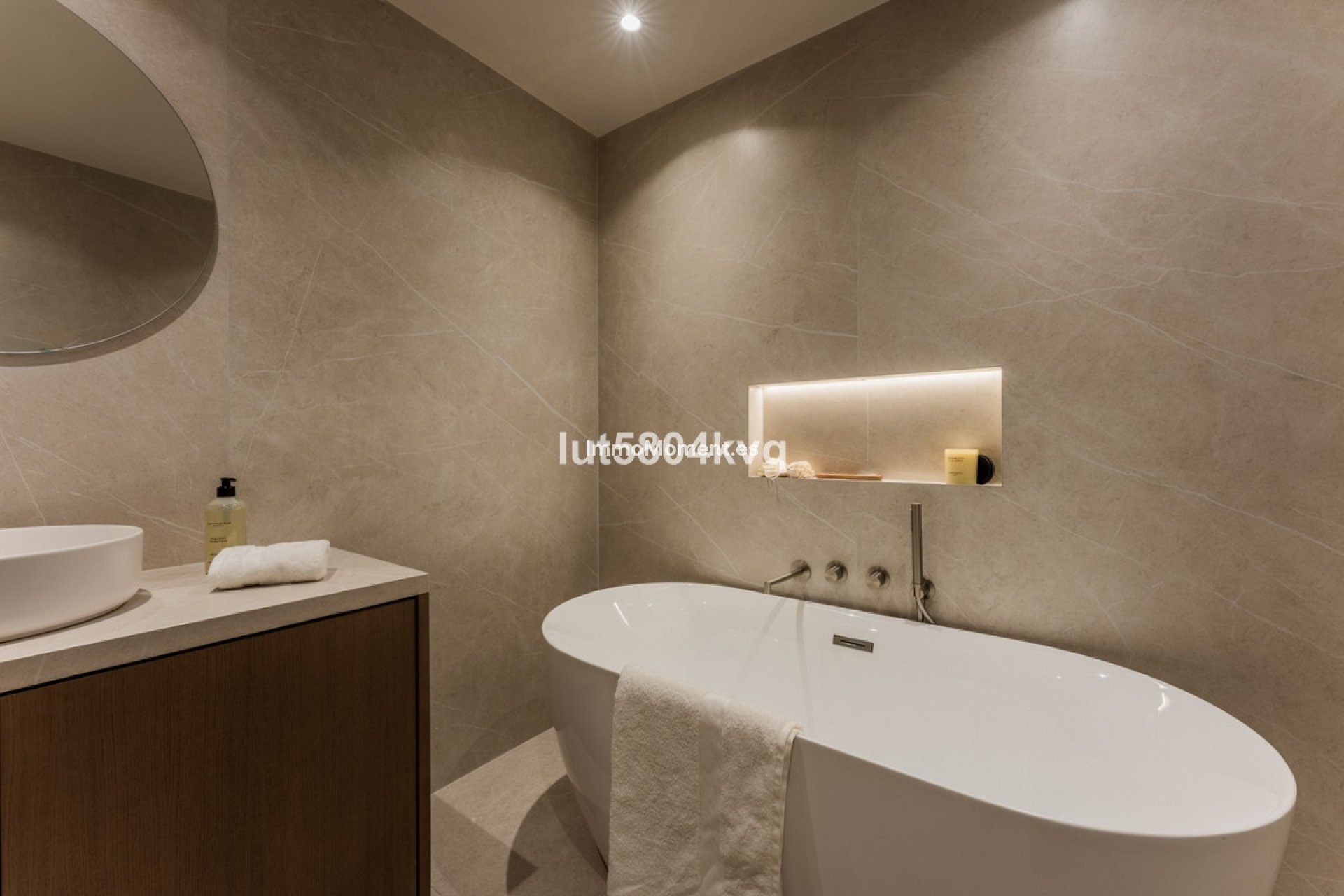 Reventa - Villa - Marbella - The Golden Mile