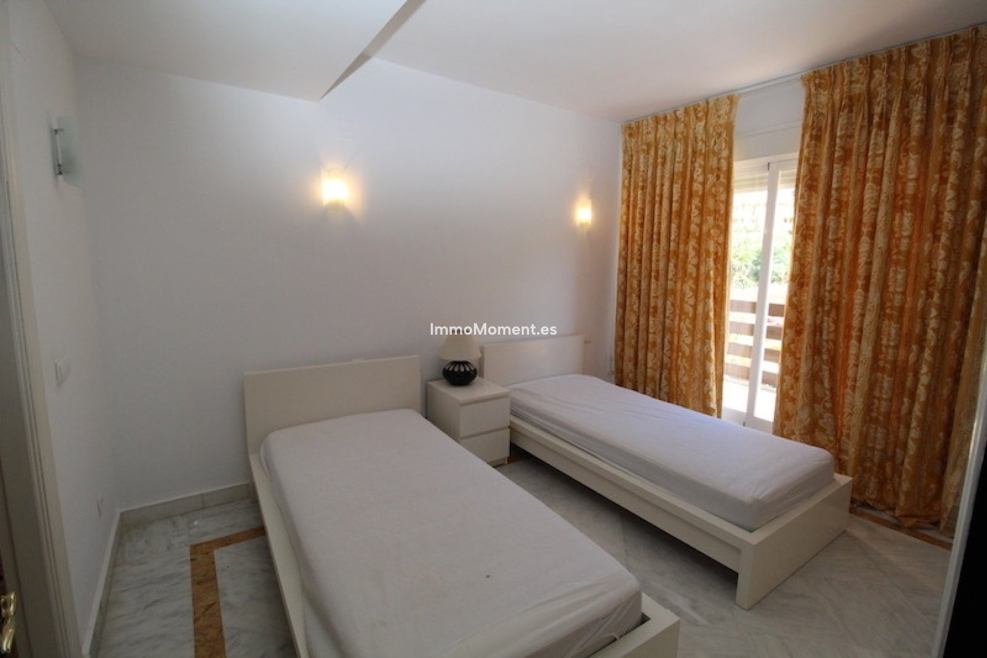 Reventa - Villa - Marbella - The Golden Mile