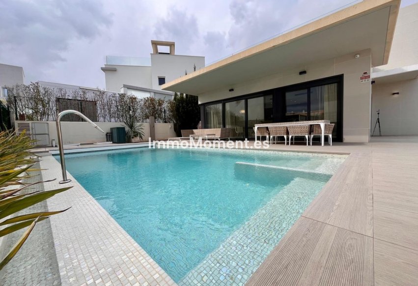 Reventa - Villa - Orihuela - Dehesa de Campoamor