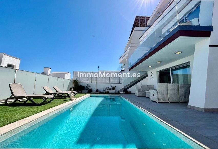 Reventa - Villa - Orihuela - Villamartin