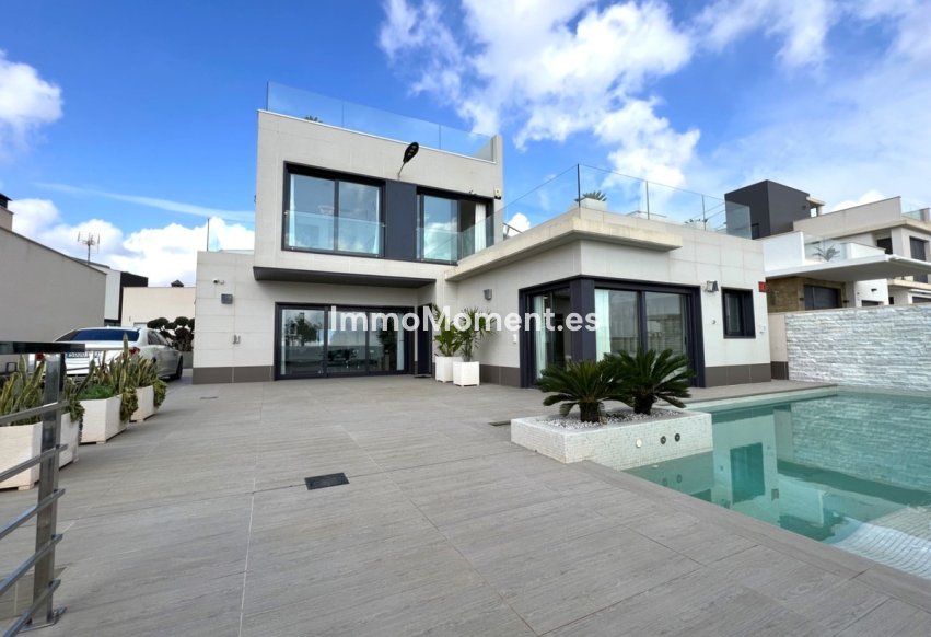 Reventa - Villa - San Miguel de Salinas - San Miguel de Salinas Centro