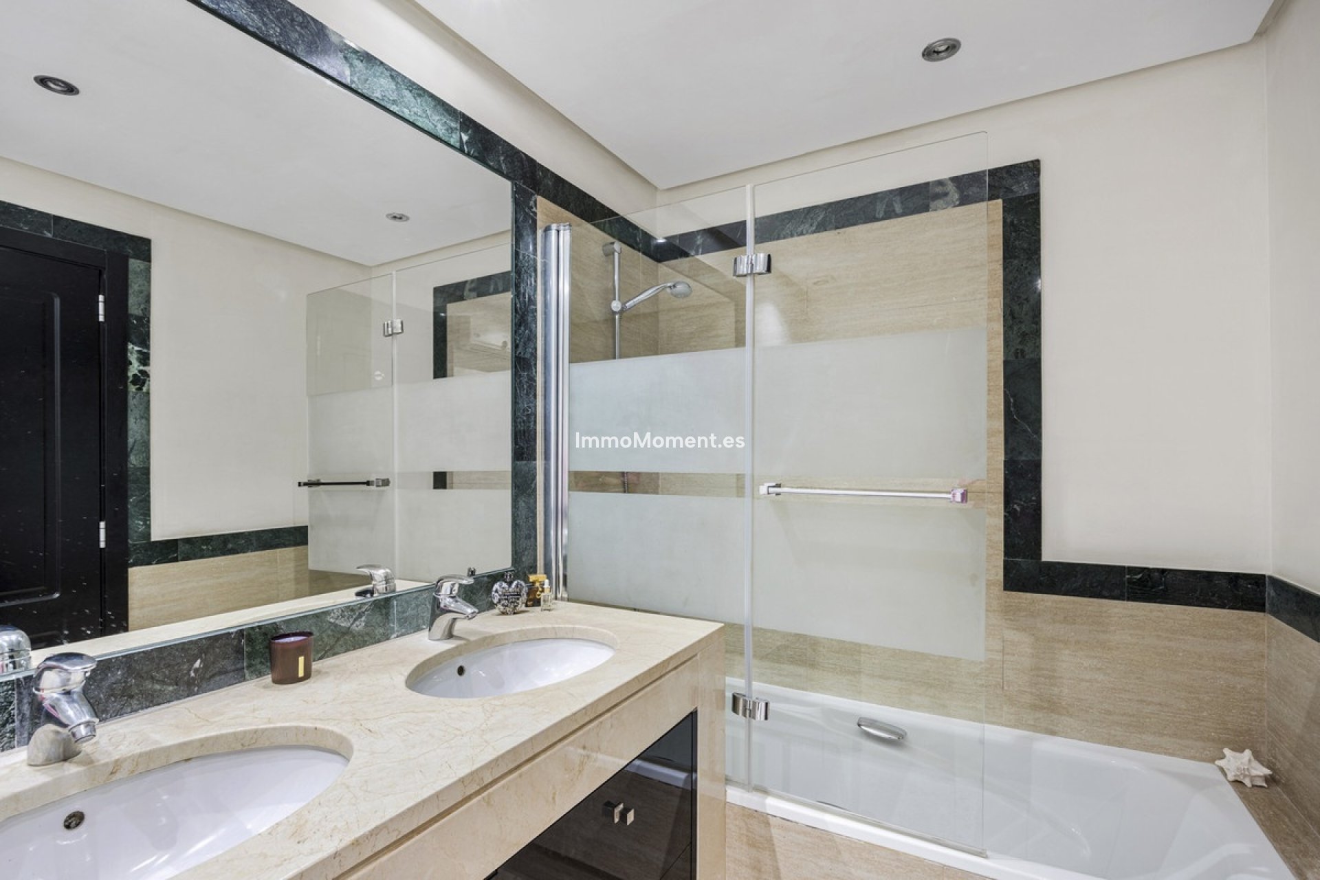 Revente - Appartement - Benahavís - Benahavís Centro