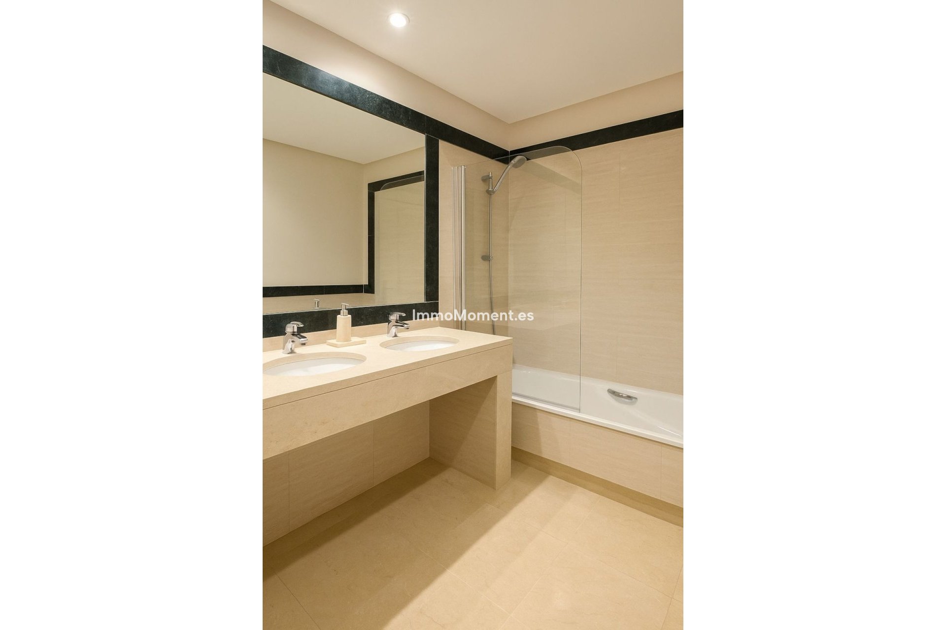 Revente - Appartement - Benahavís - Benahavís Centro