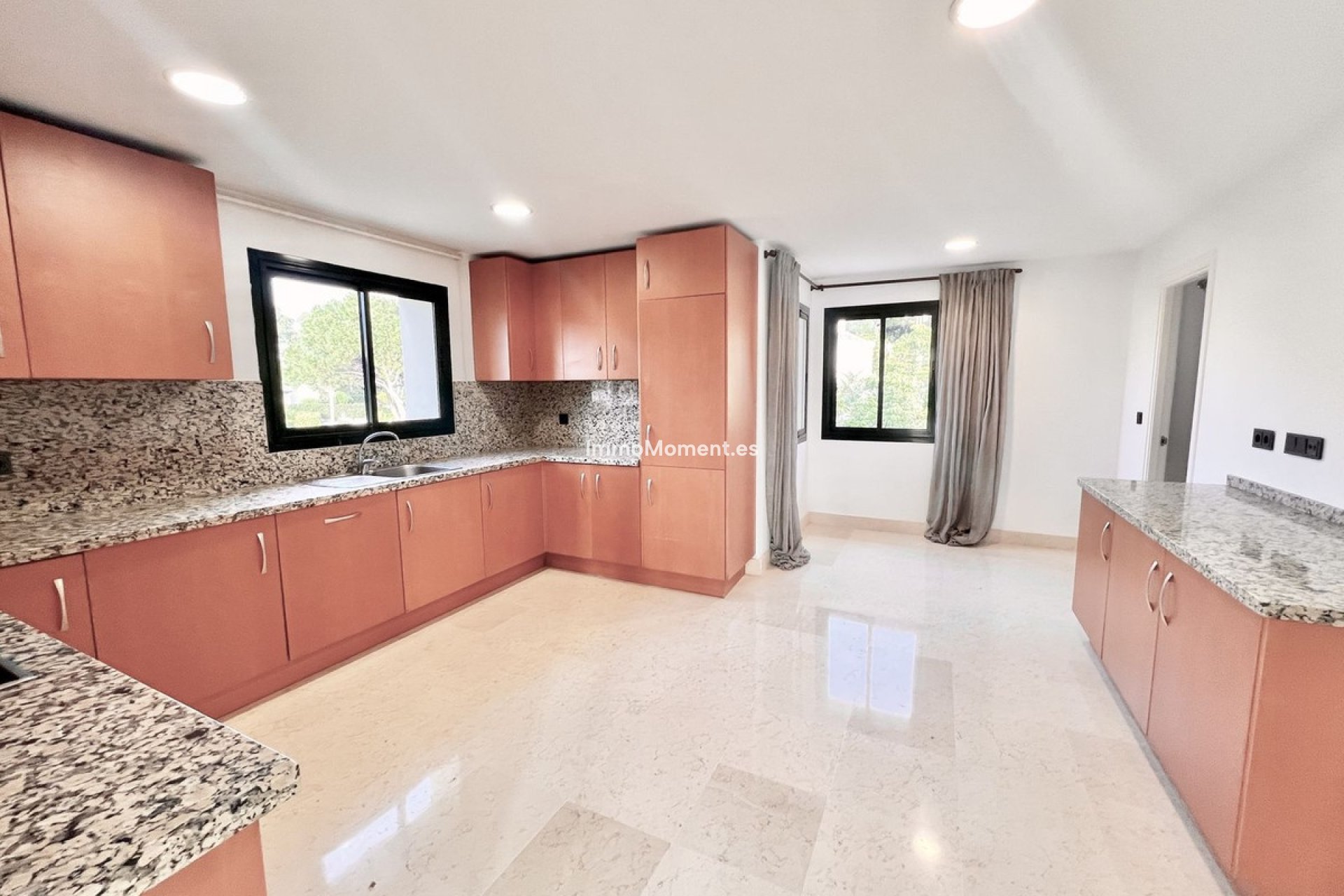 Revente - Appartement - Benahavís - Benahavís Centro