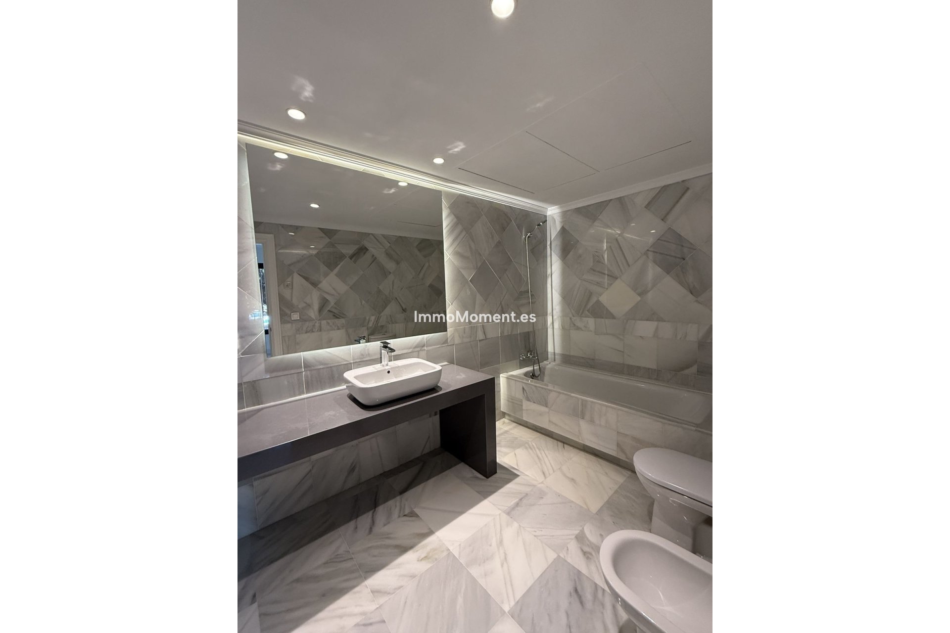 Revente - Appartement - Benahavís - Benahavís Centro