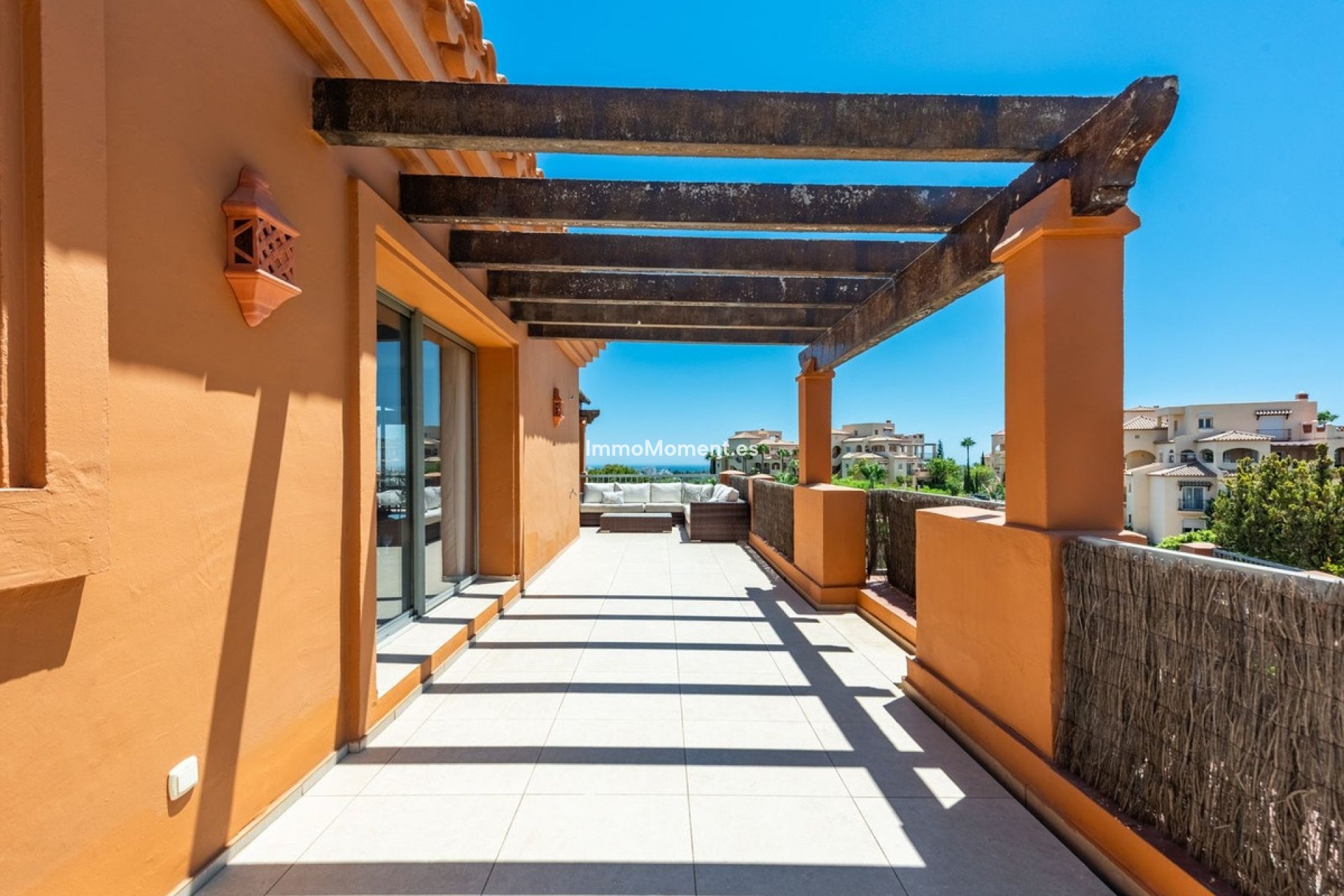 Revente - Appartement - Estepona  - Atalaya